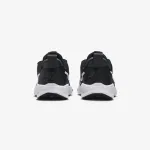 NIKE STAR RUNNER 4