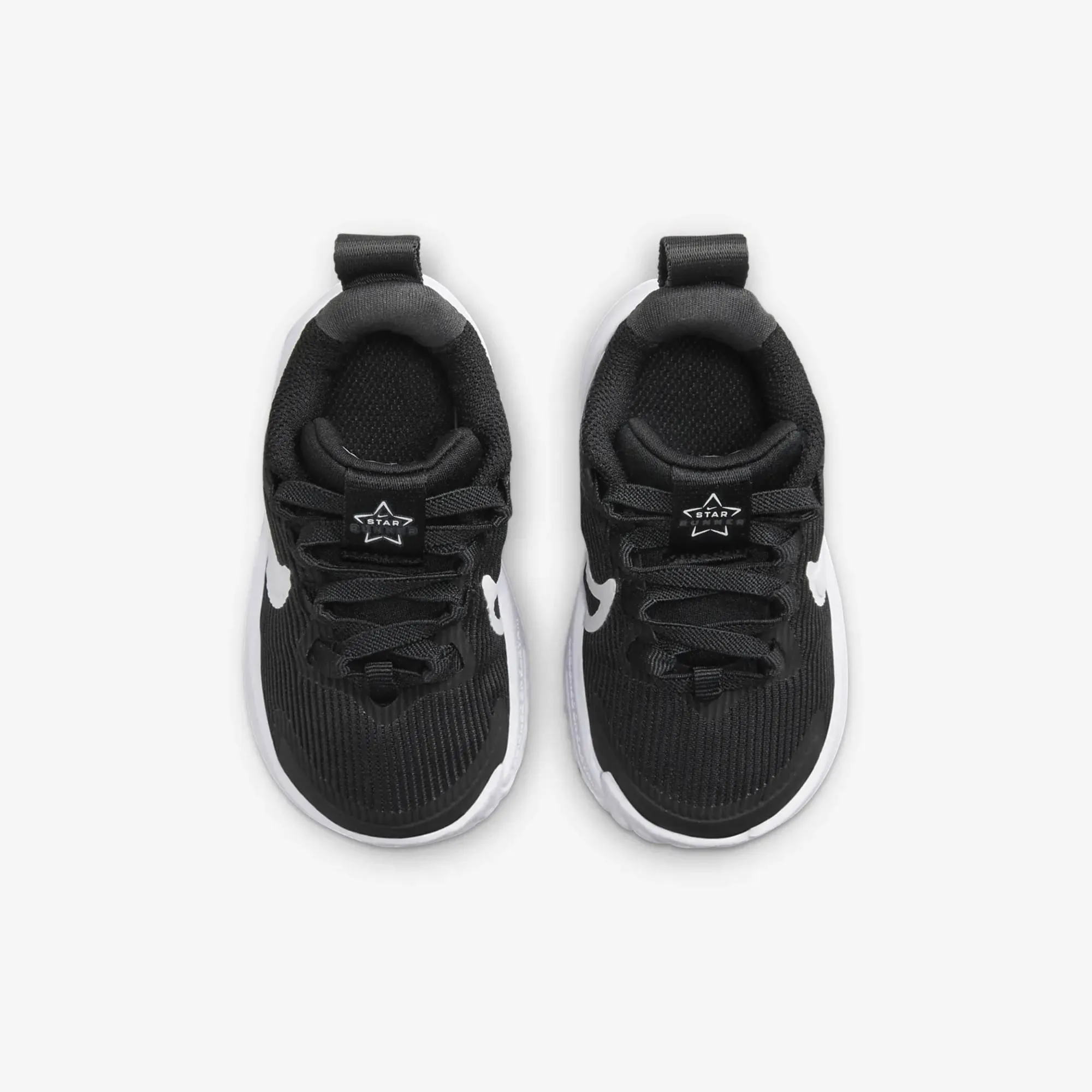NIKE STAR RUNNER 4