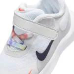 NIKE REVOLUTION 7