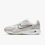 NIKE AIR MAX SOLO
