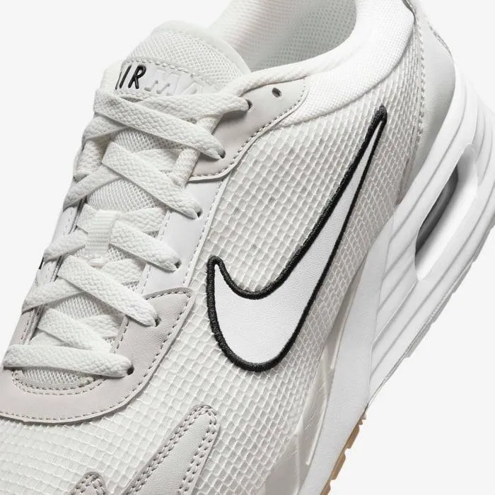 NIKE AIR MAX SOLO