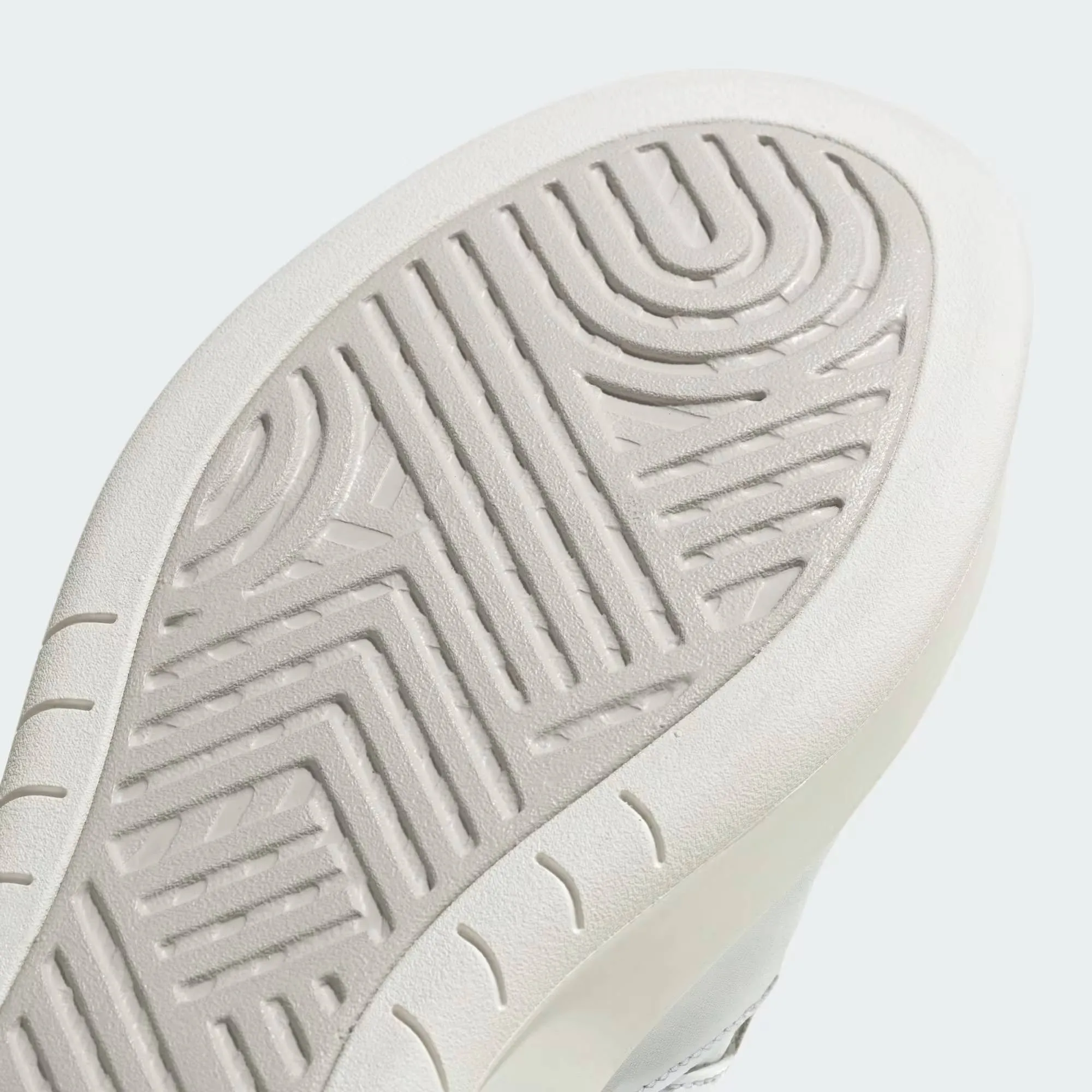 ADIDAS COURT 24