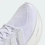 ADIDAS ULTRABOOST 5