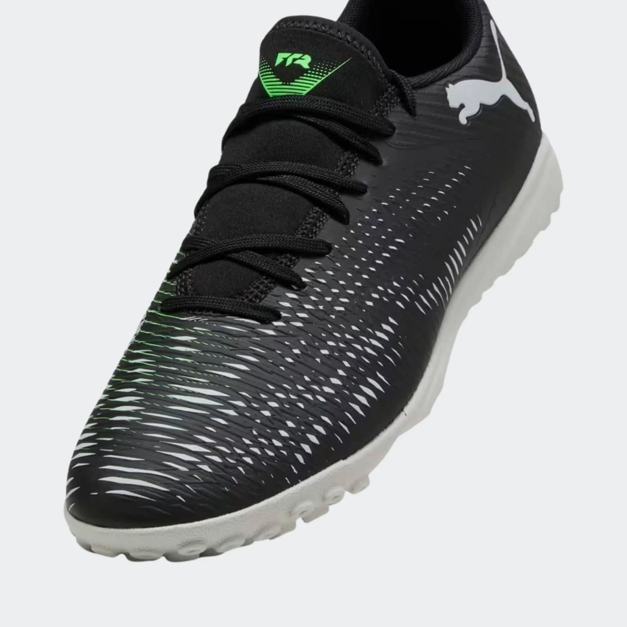 PUMA FUTURE 8 PLAY TURF GROUND