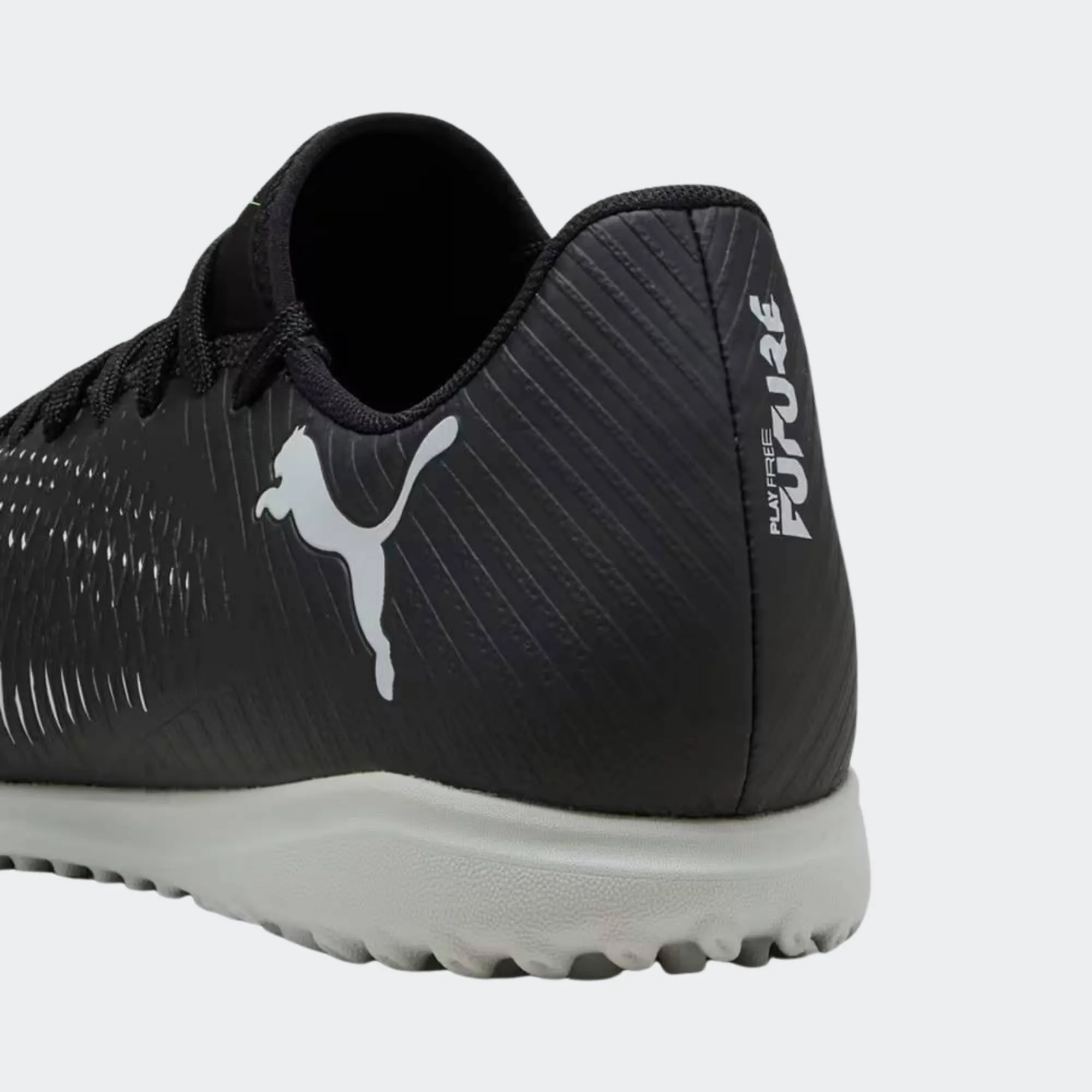 PUMA FUTURE 8 PLAY TURF GROUND
