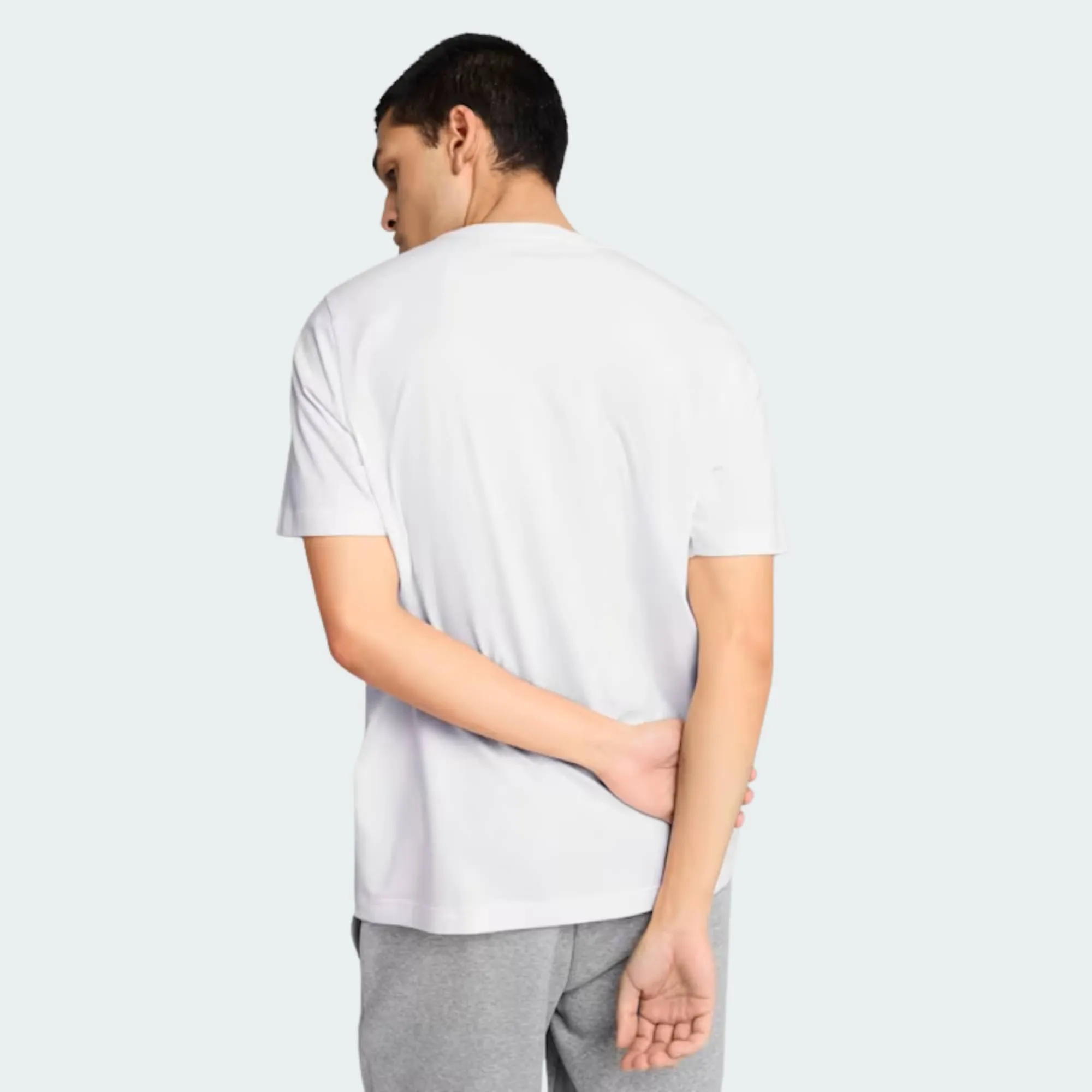 PUMA ESSENTIALS SMALL NO. 1 LOGO TEE