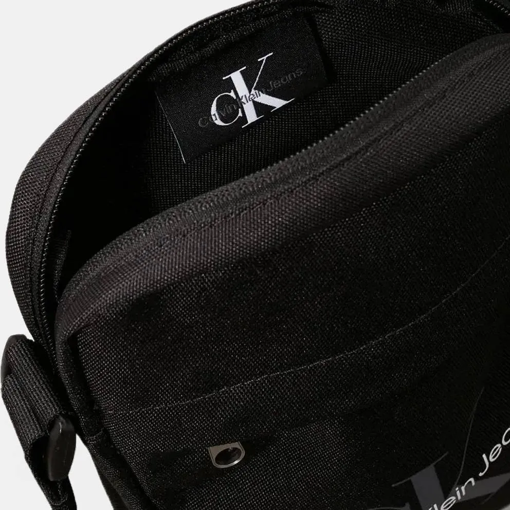 CALVIN KLEIN JEANS SPORT ESSENTIALS REPORTER