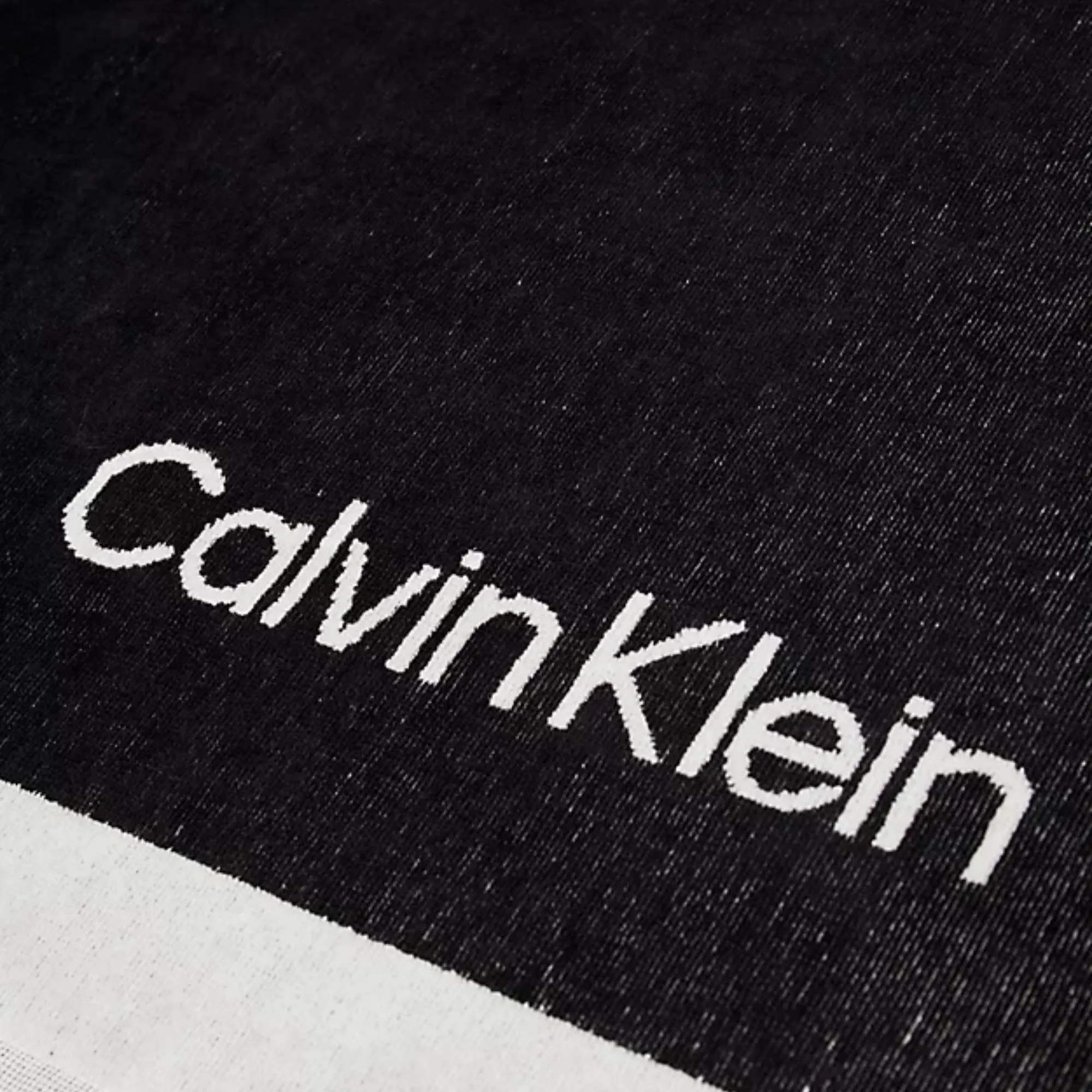 CALVIN KLEIN TOWEL