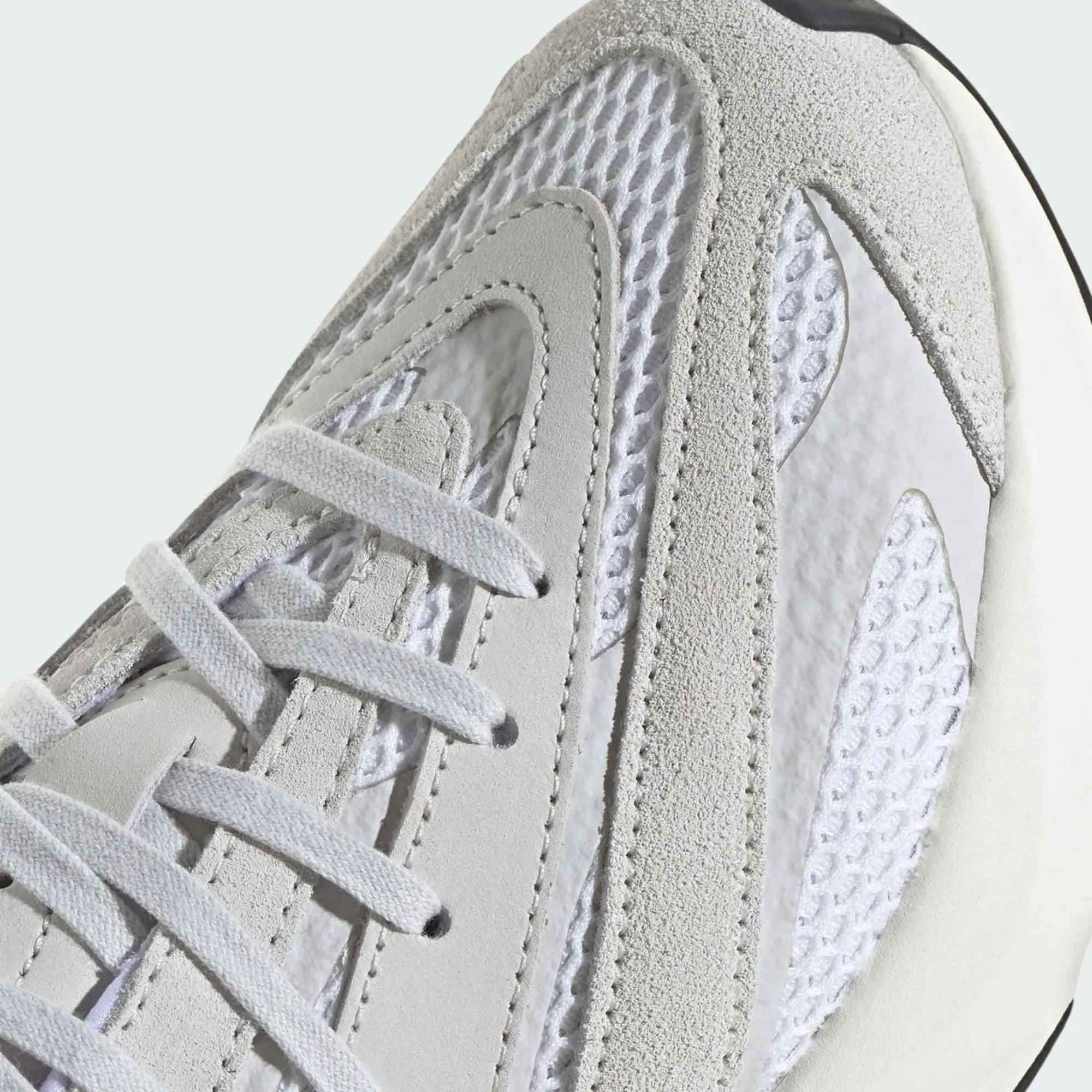 ADIDAS LIGHTBLAZE