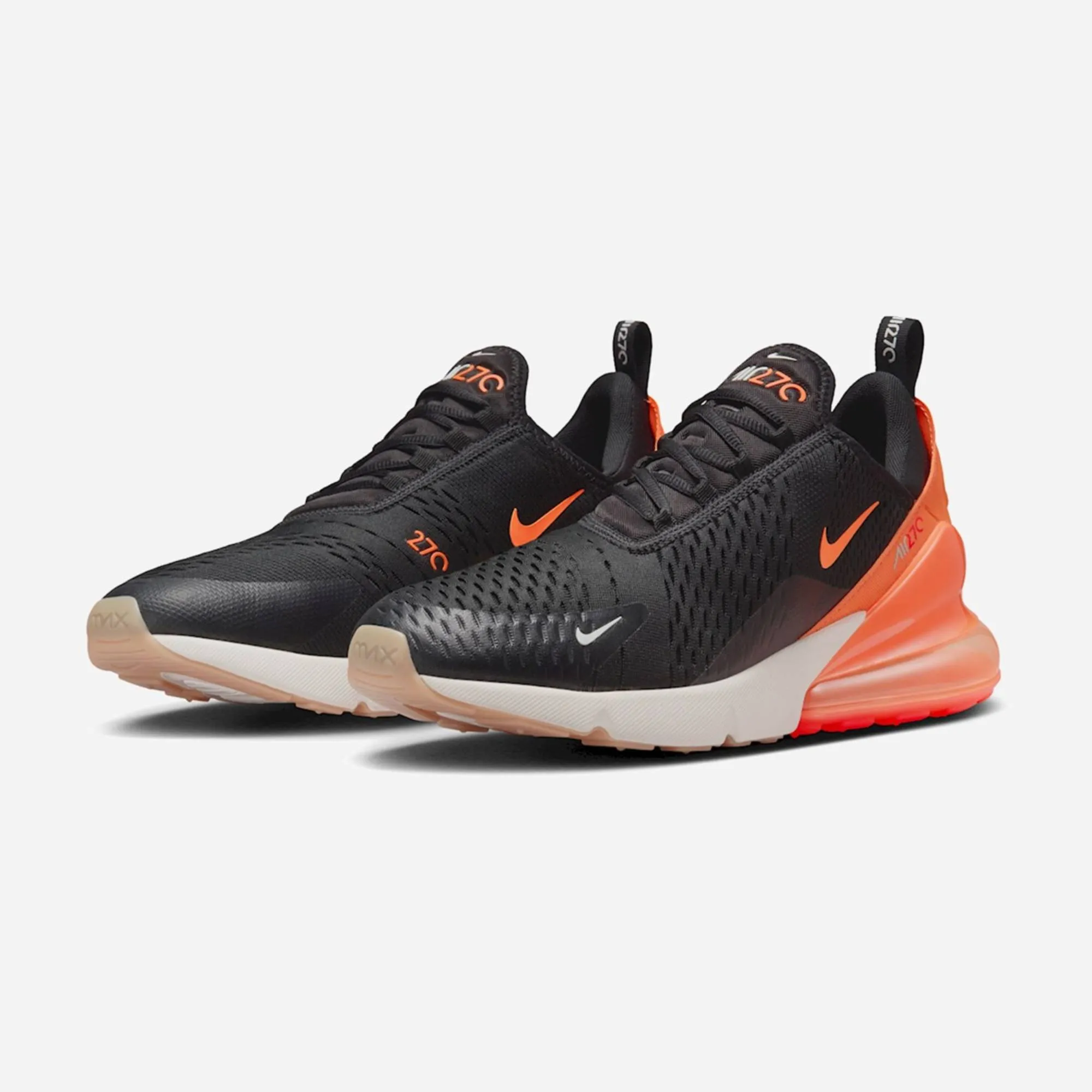 NIKE AIR MAX 270
