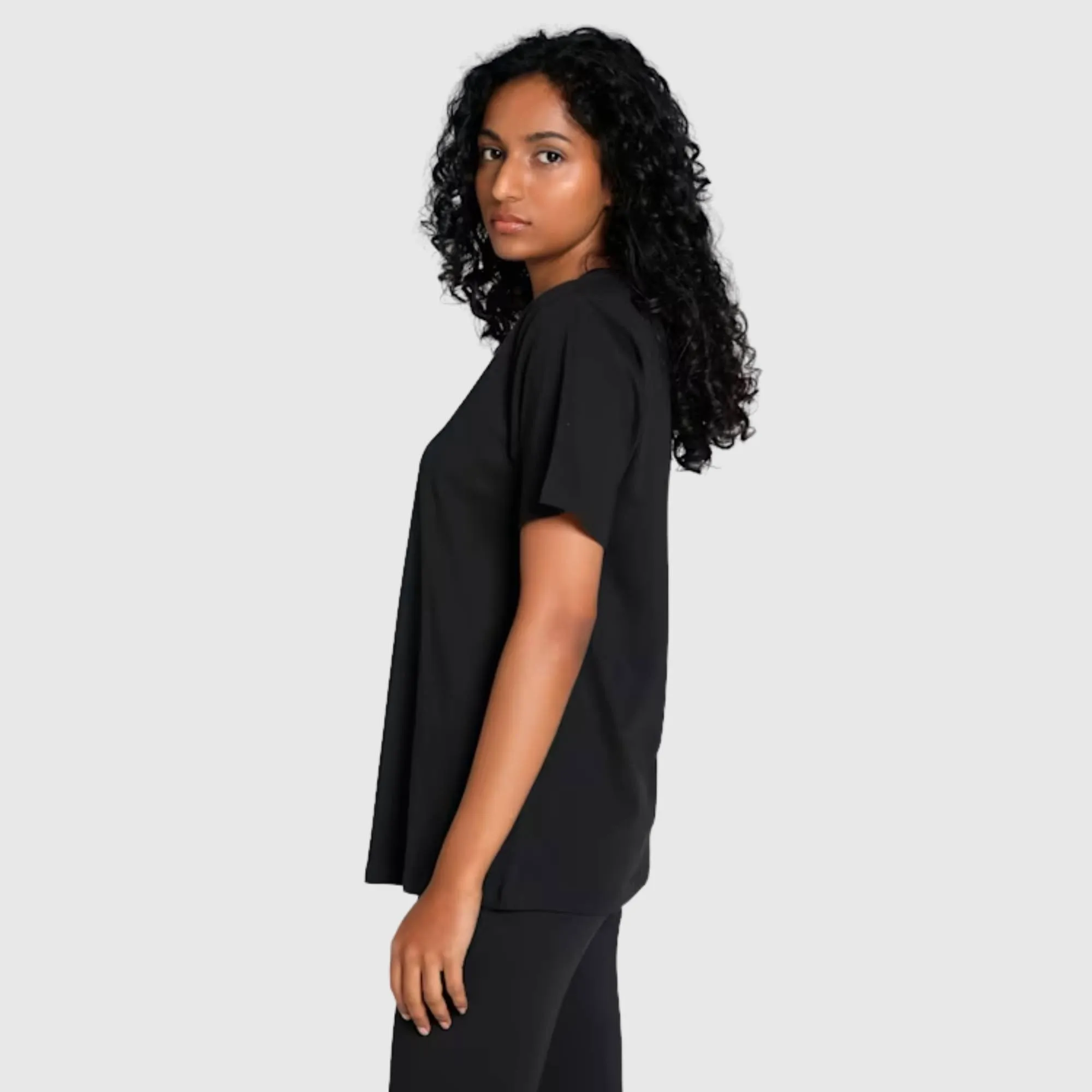 PUMA ESSENTIALS RELAXED TEE