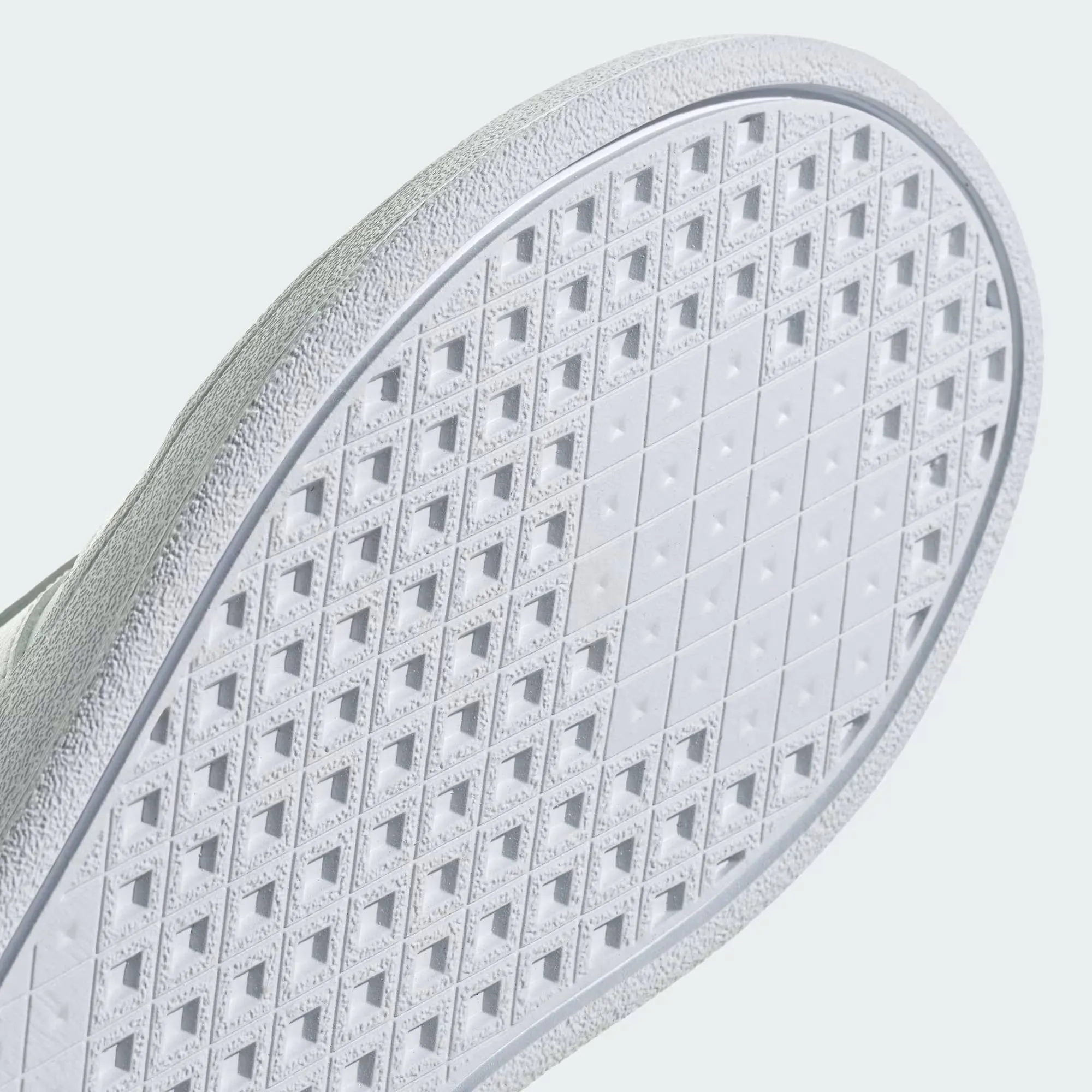 ADIDAS BREAKNET 2.0