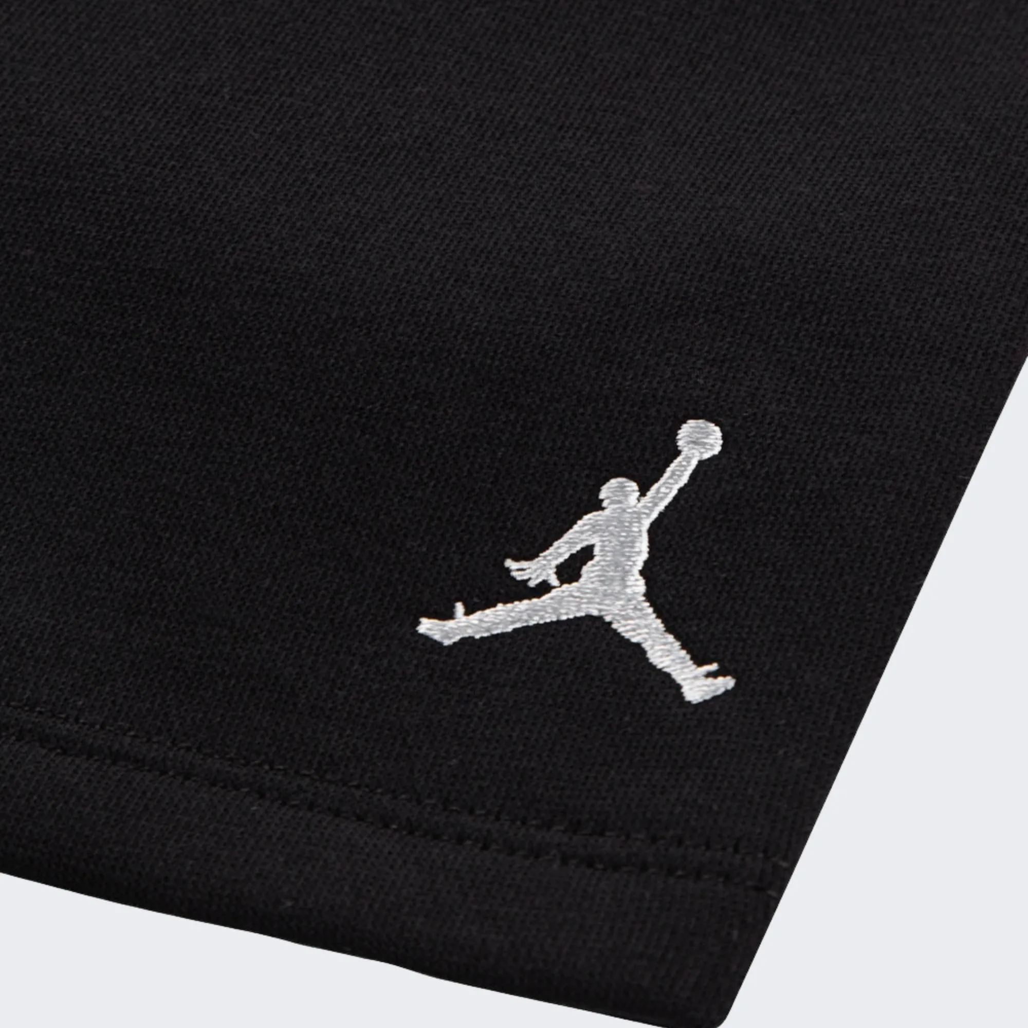 NIKE BROOKLYN ESSENTIAL SHORT SET