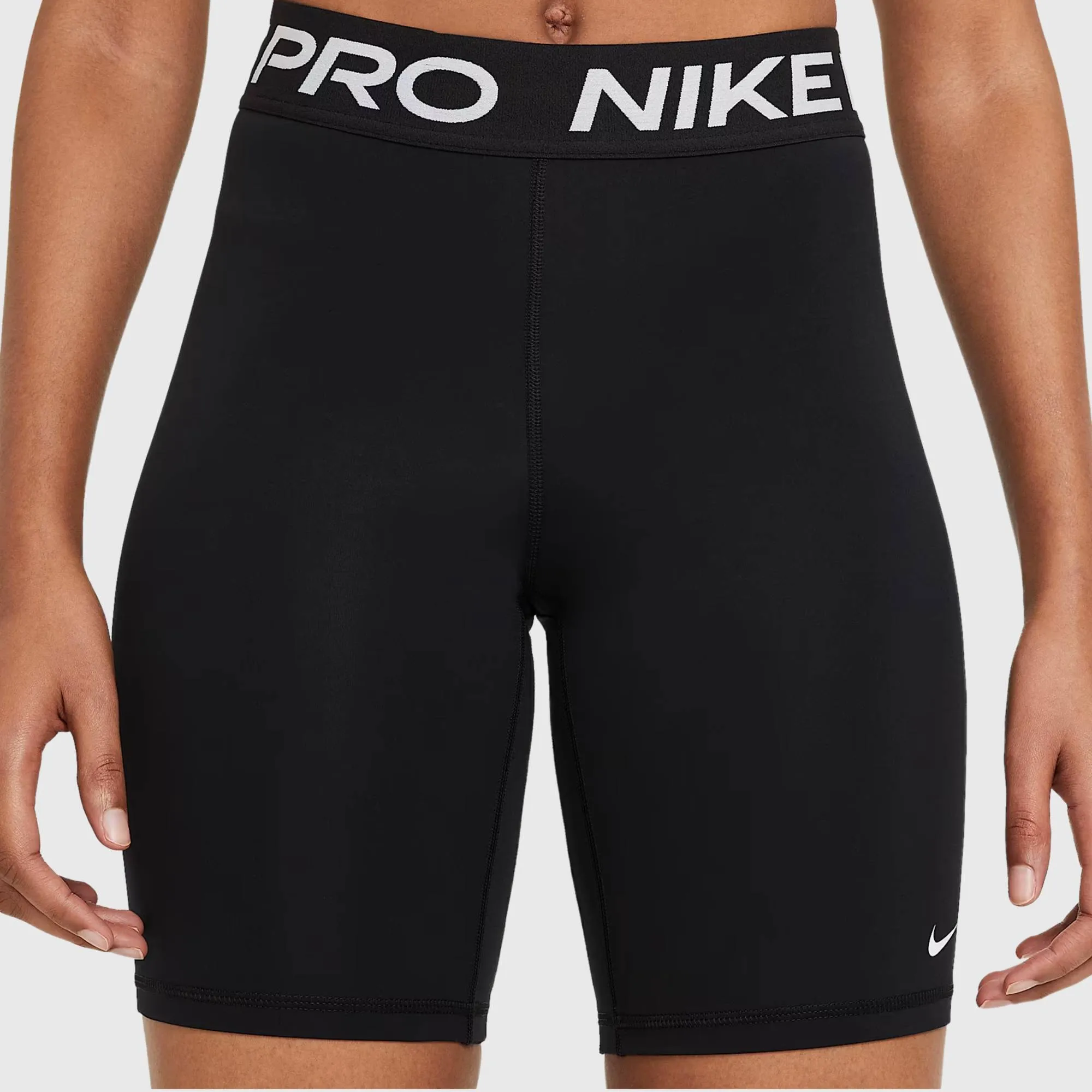 NIKE PRO WOMEN'S 365 SHORT 8IN