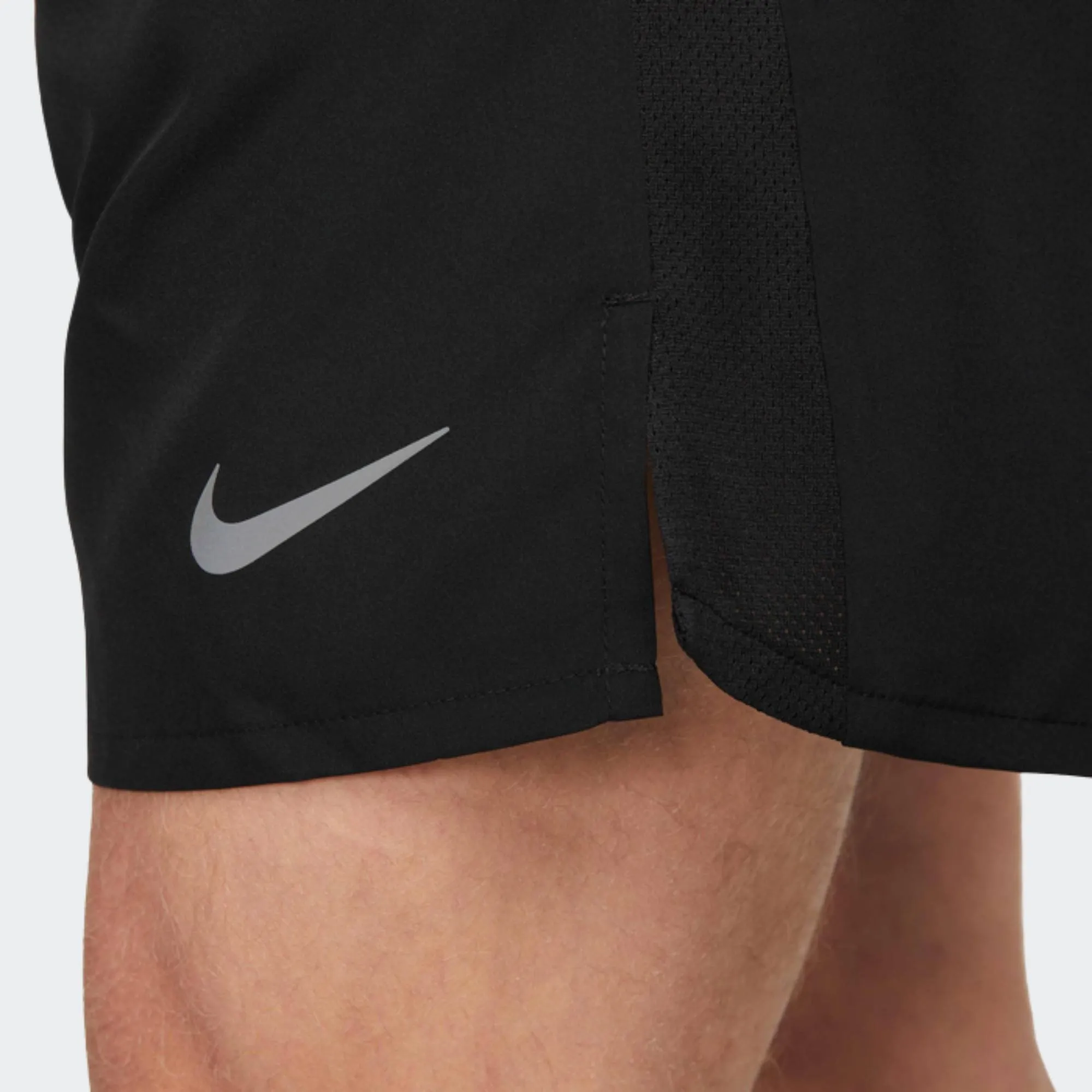 NIKE MENS DRI FIT CHALLENGER 7BF SHORT