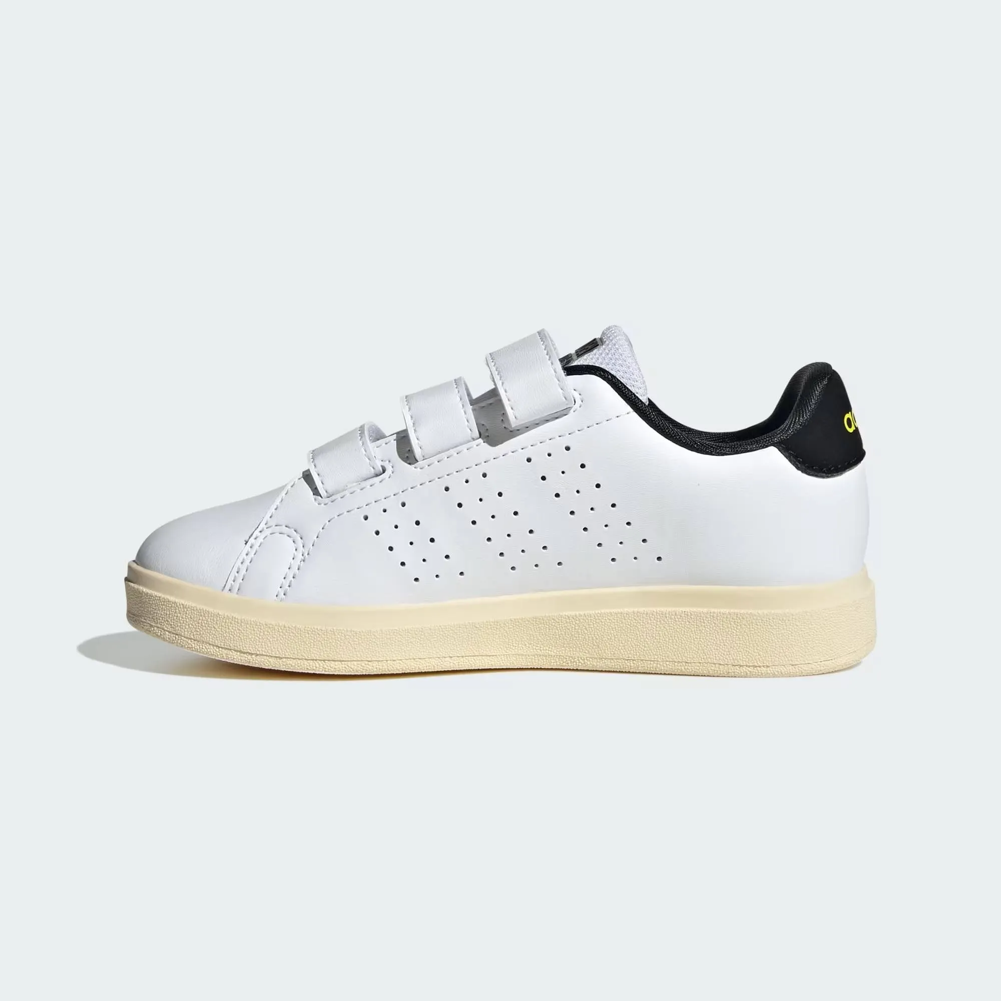 ADIDAS ADVANTAGE SMILEY
