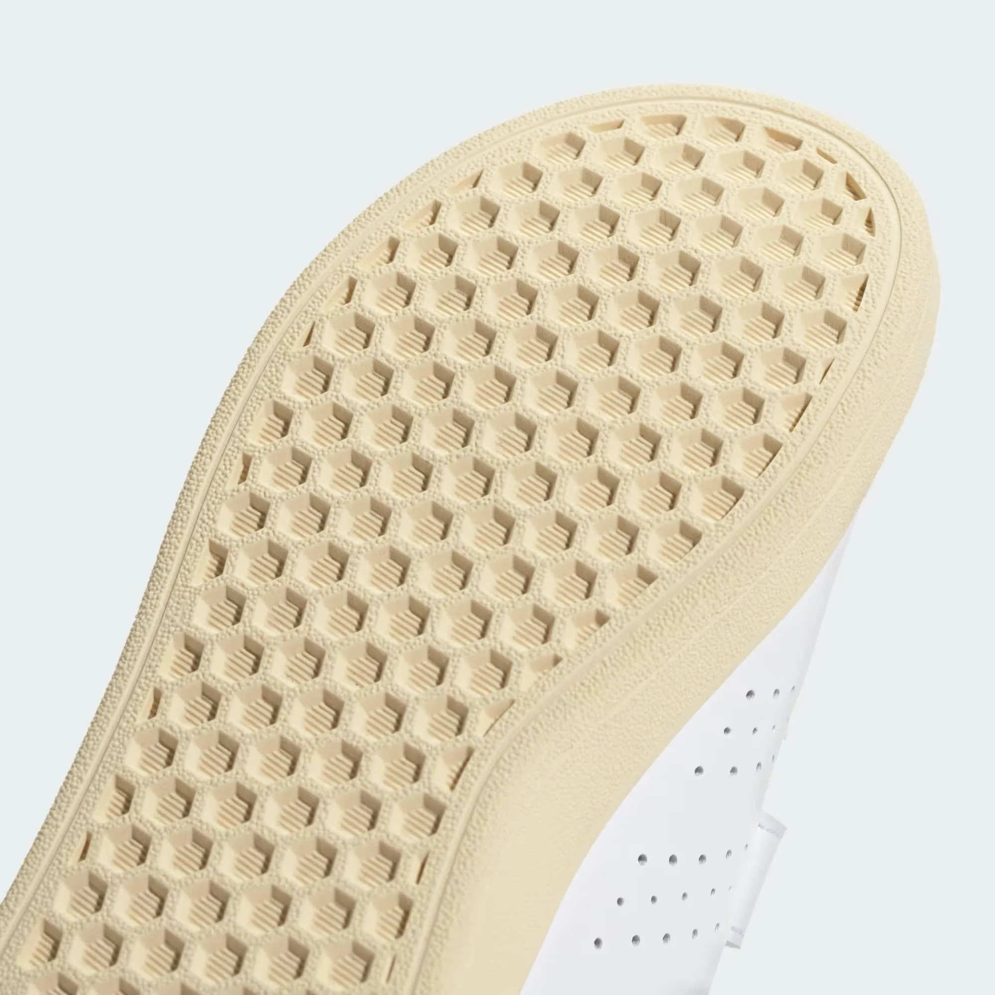 ADIDAS ADVANTAGE SMILEY