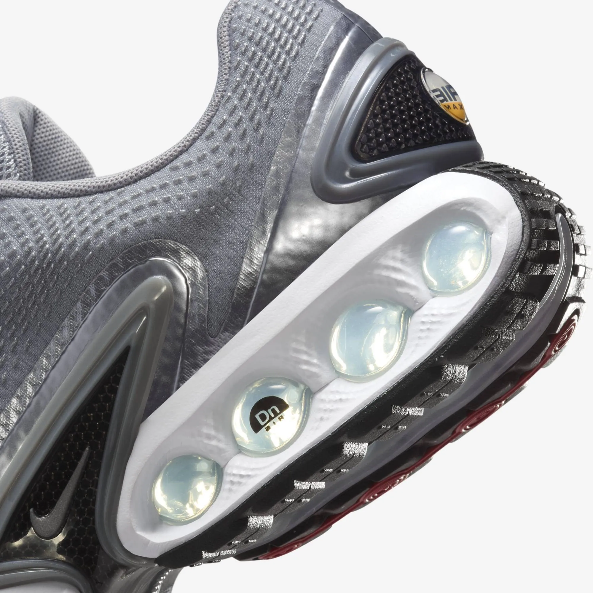 NIKE AIR MAX DN PREMIUM