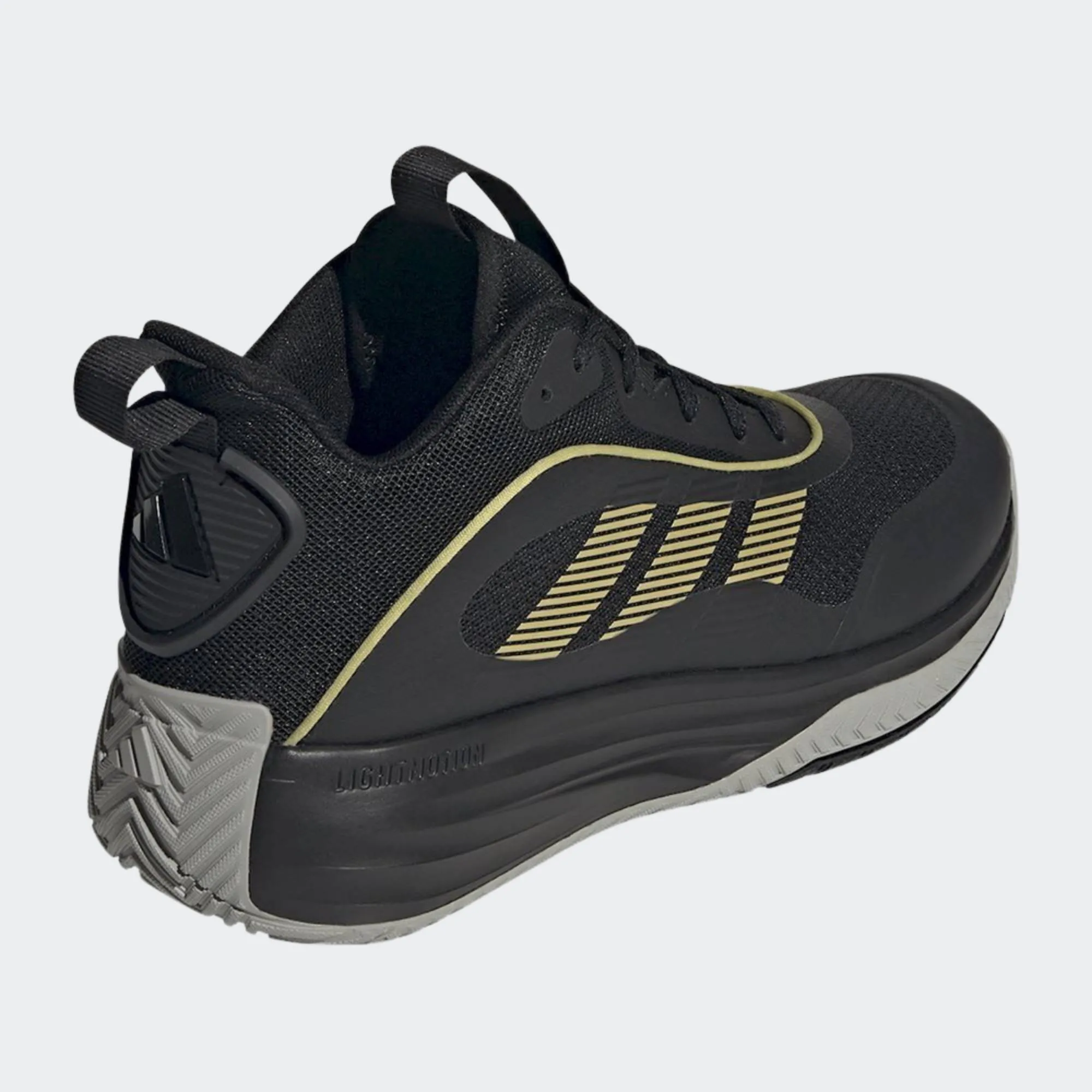 ADIDAS OWNTHEGAME 3.0