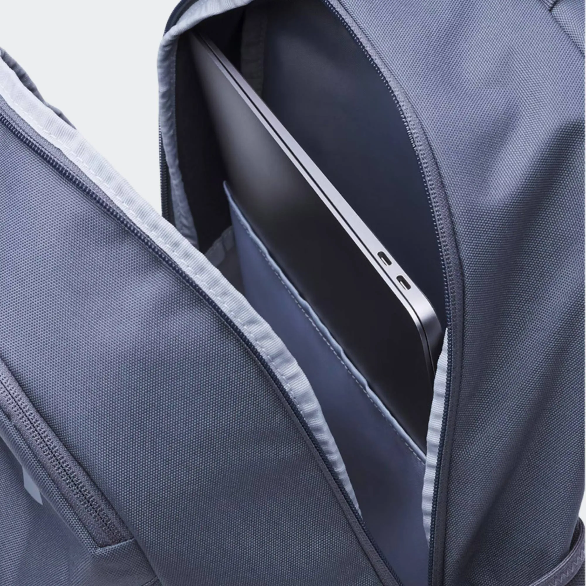 UNDER ARMOUR HUSTLE LITE BACKPACK
