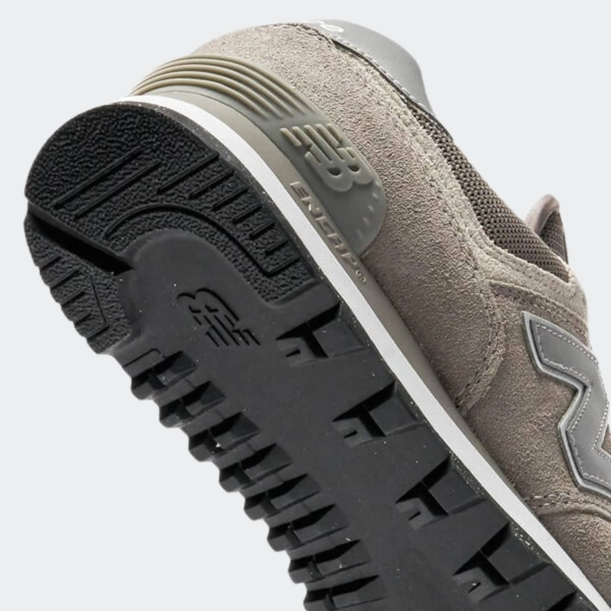 NEW BALANCE 574