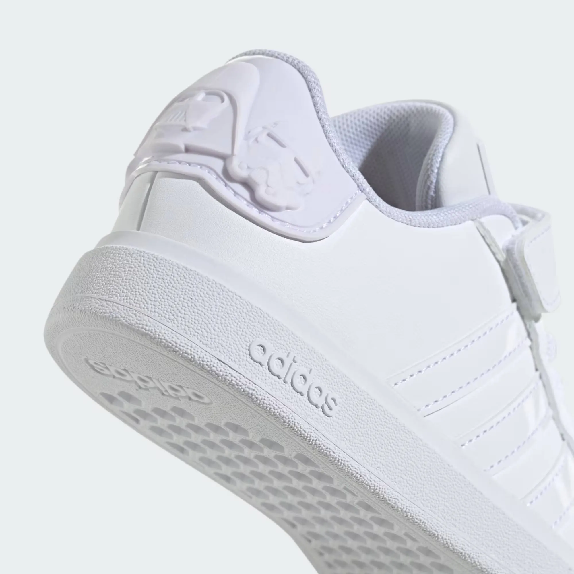 ADIDAS COURT 2.0