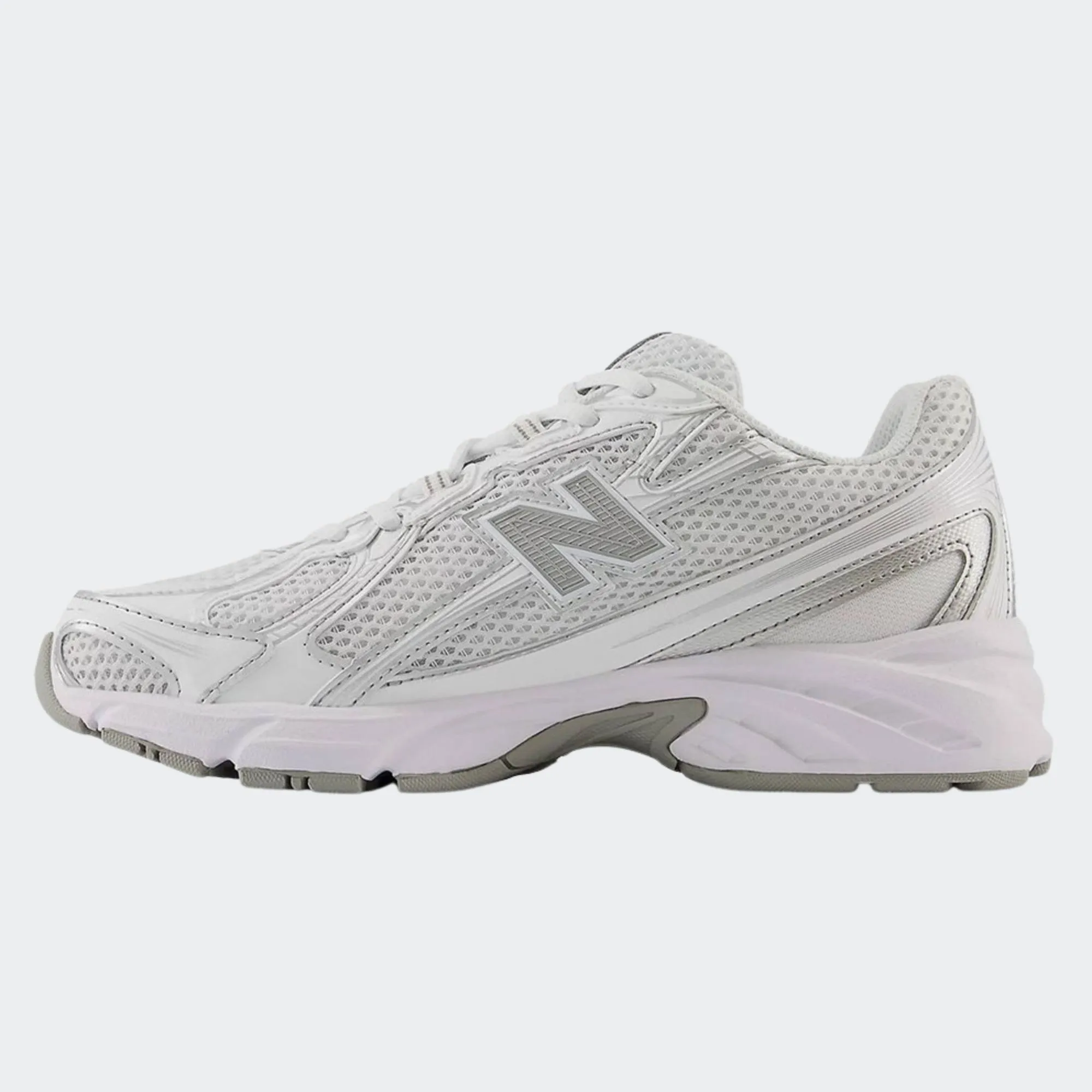 NEW BALANCE 740