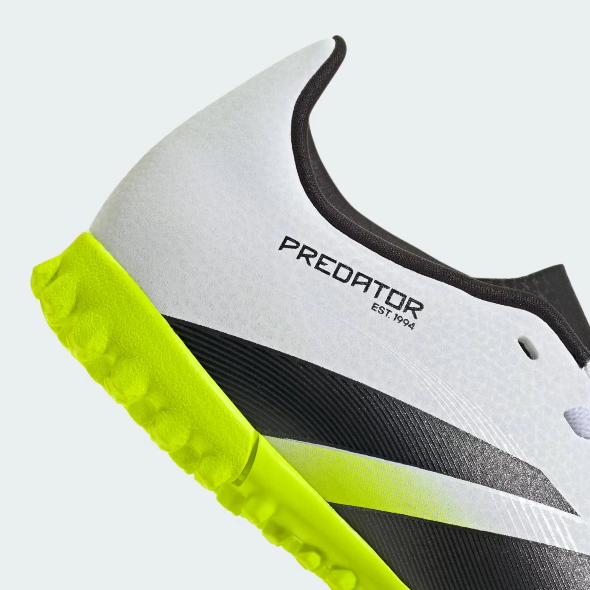 ADIDAS PREDATOR CLUB TF JUNIOR