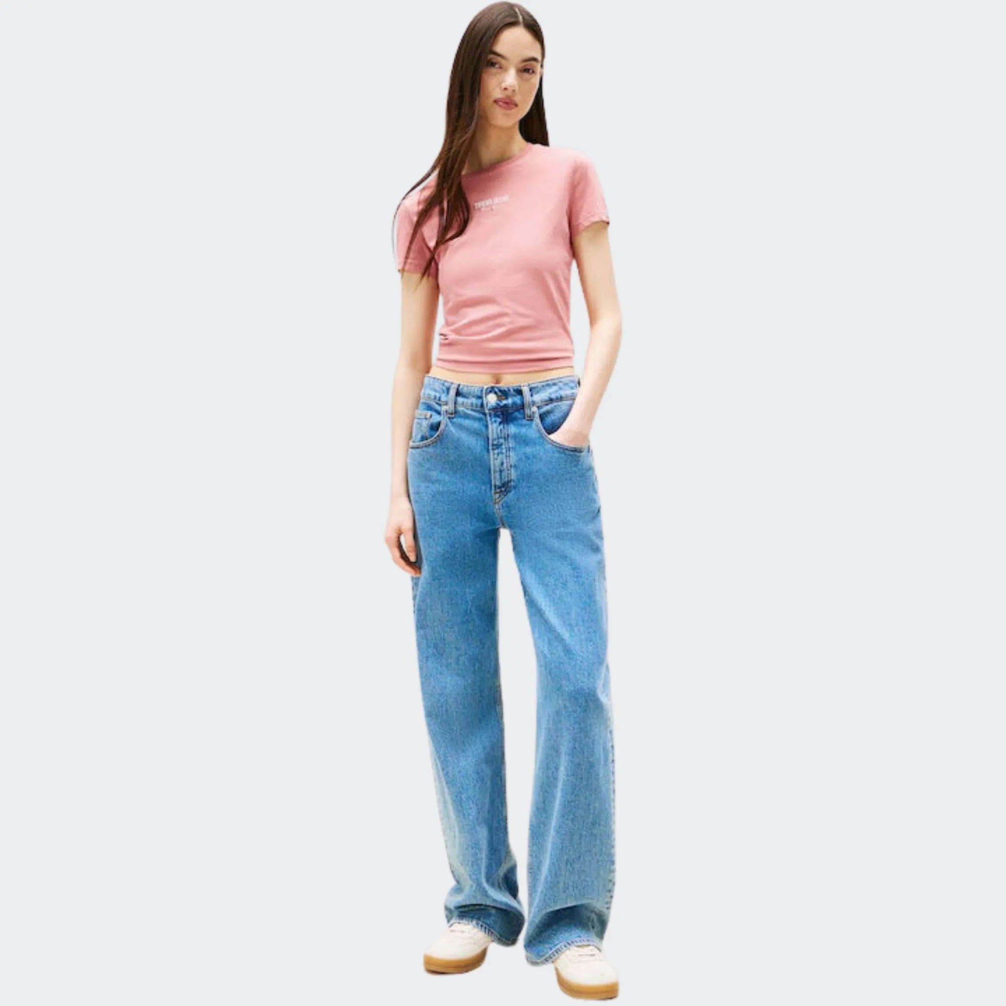 TOMMY JEANS WOMENS SLIM ESSENTIAL LOGO TEE