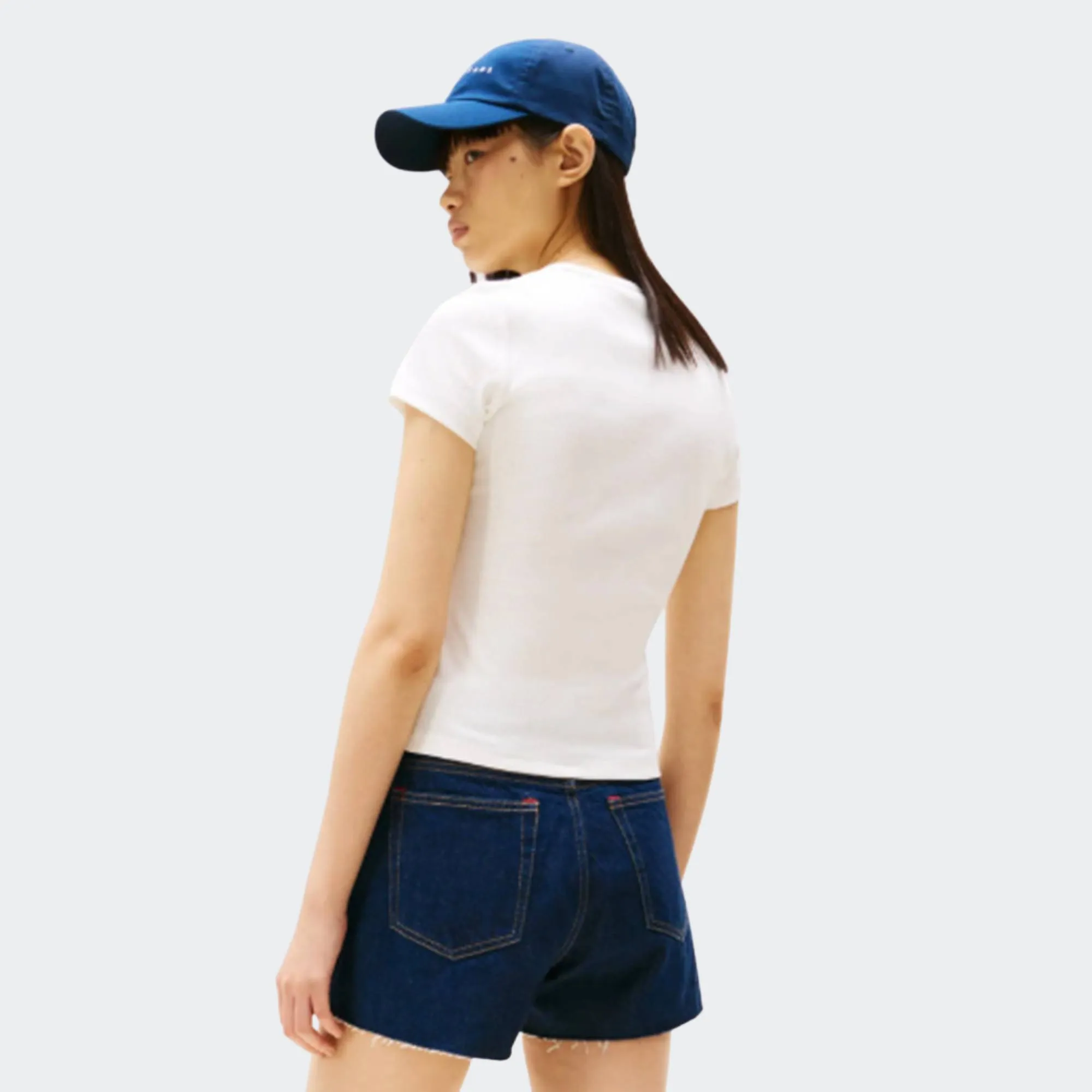 TOMMY JEANS WOMENS SLIM BADGE RIB TEE