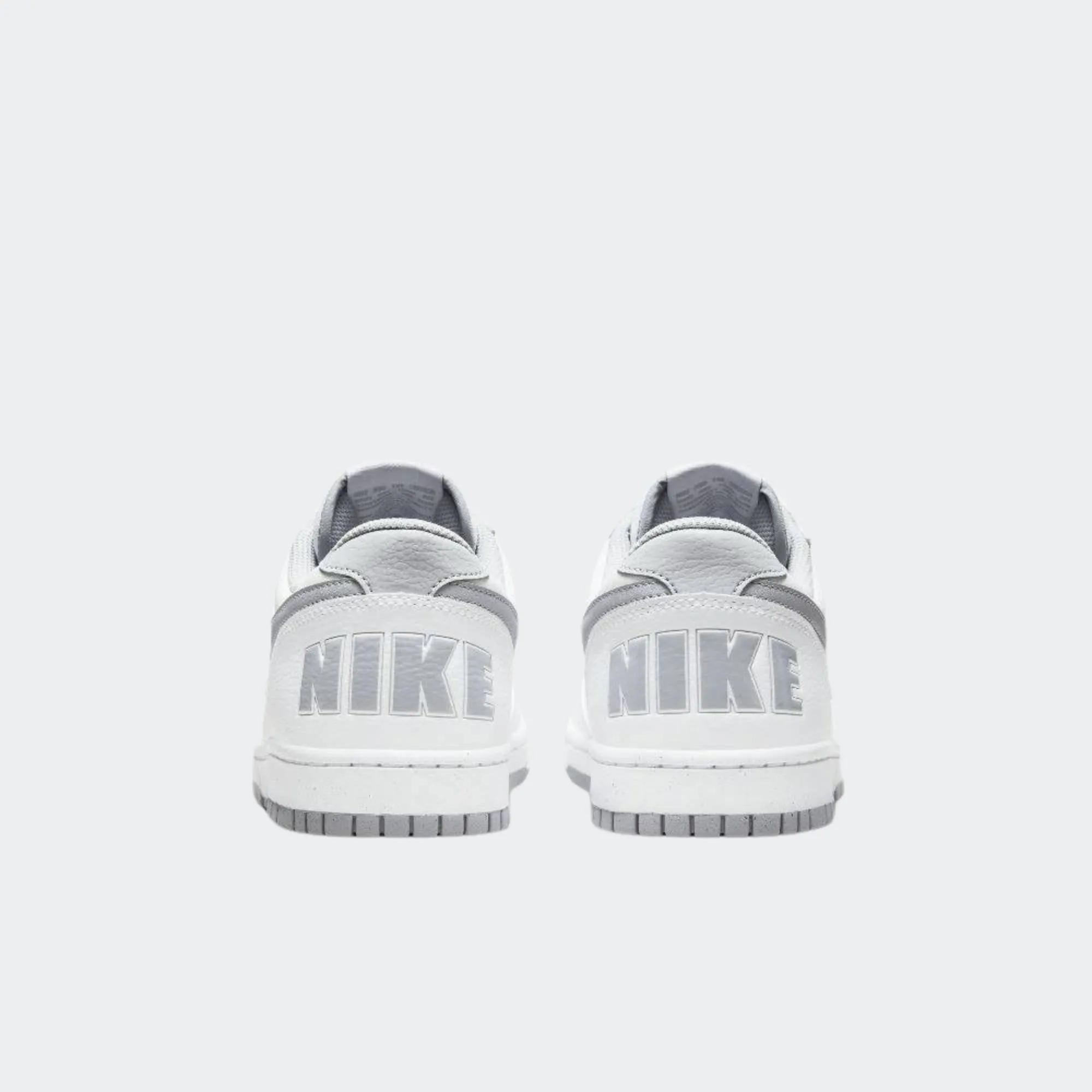 NIKE BIG NIKE LOW