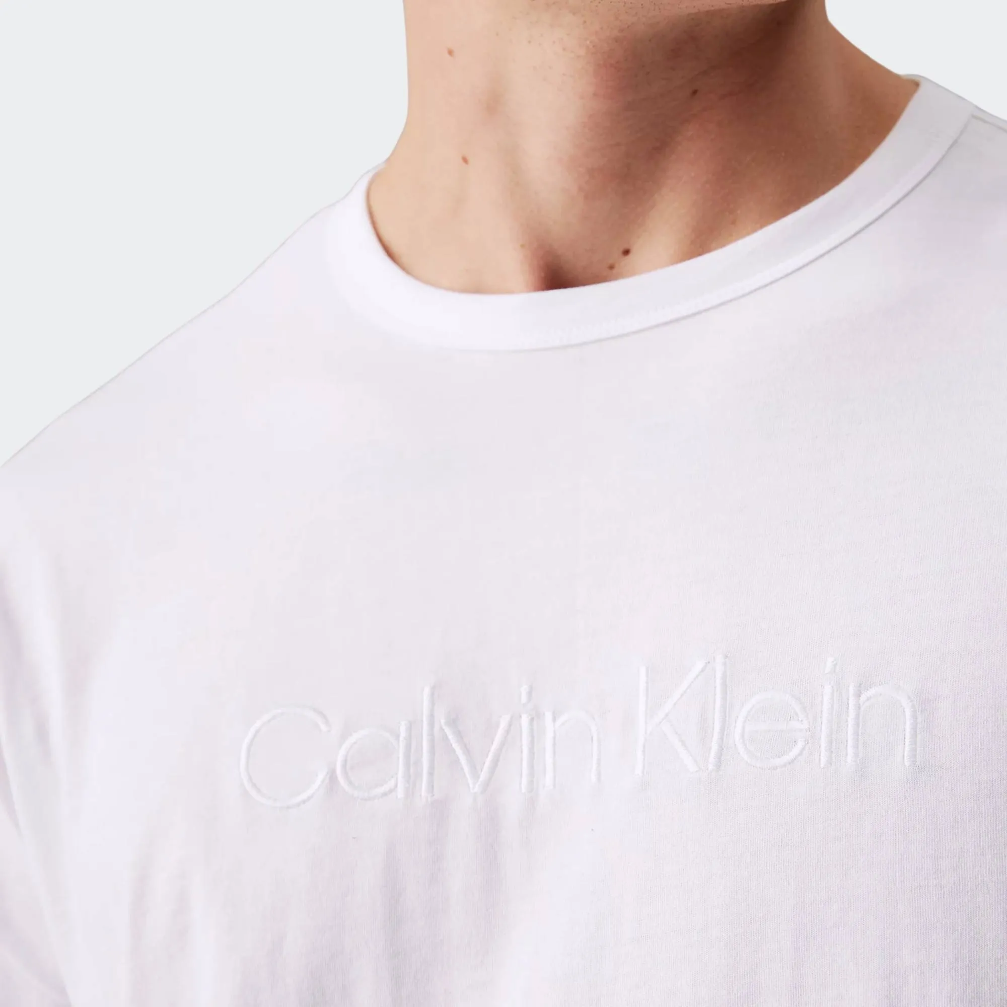 CALVIN KLEIN LONGSLEEVE CREW NECK
