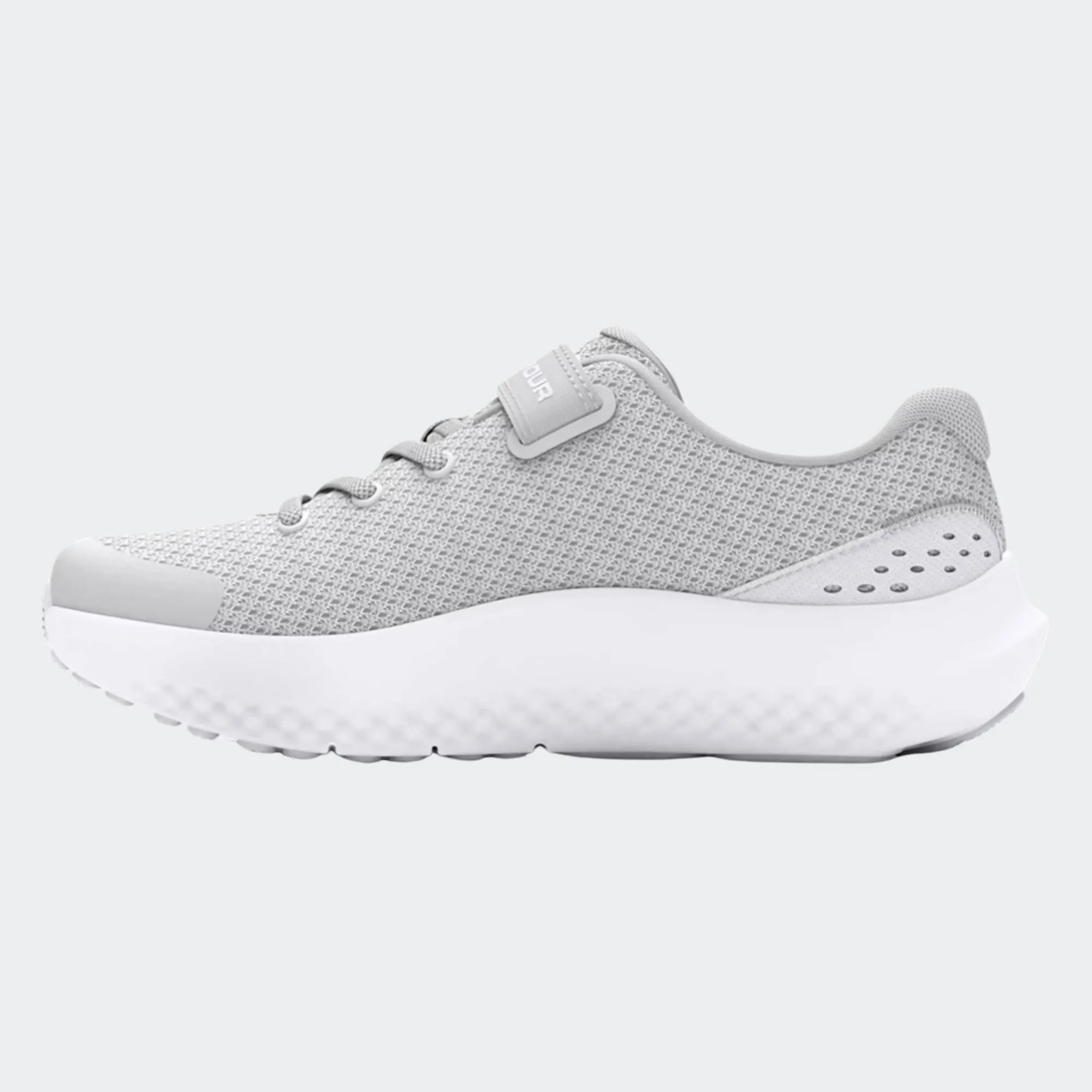 UNDER ARMOUR GIRLS SURGE 4