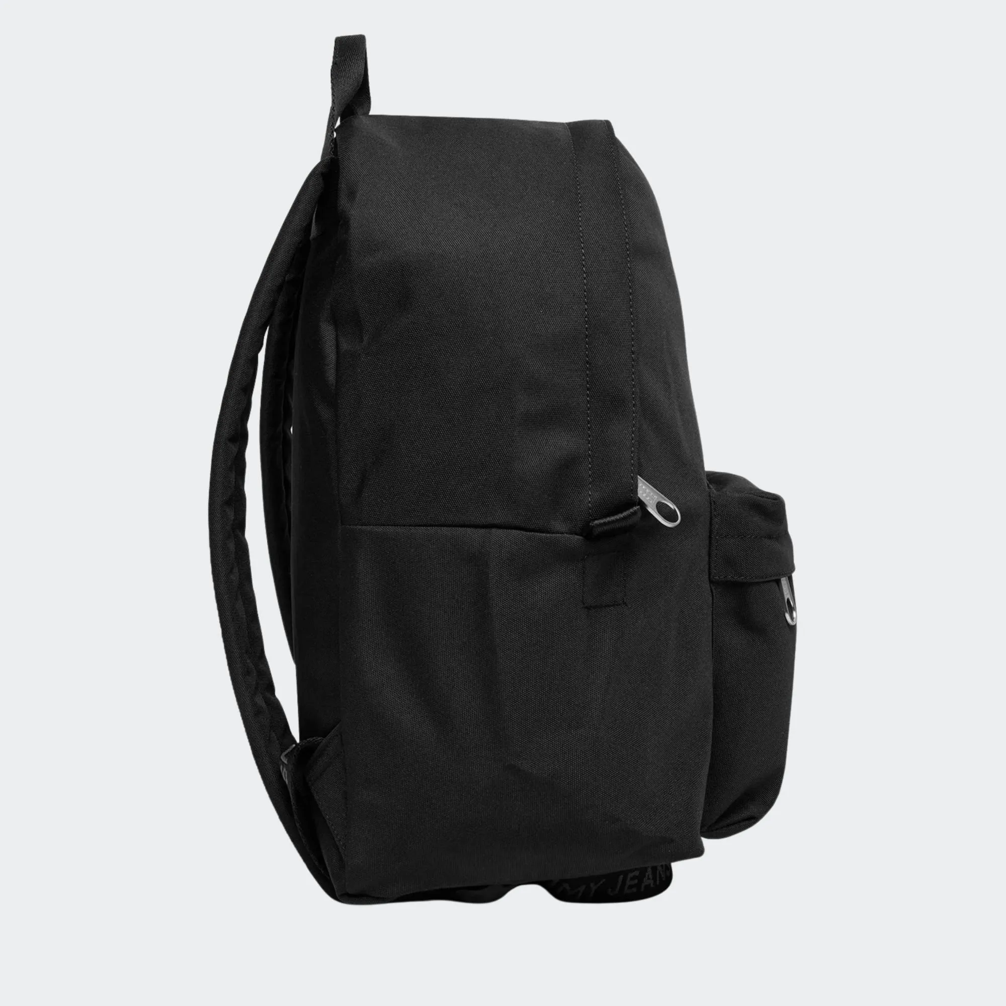 TOMMY JEANS  ESSENTIAL DAILY DOME BACKPACK