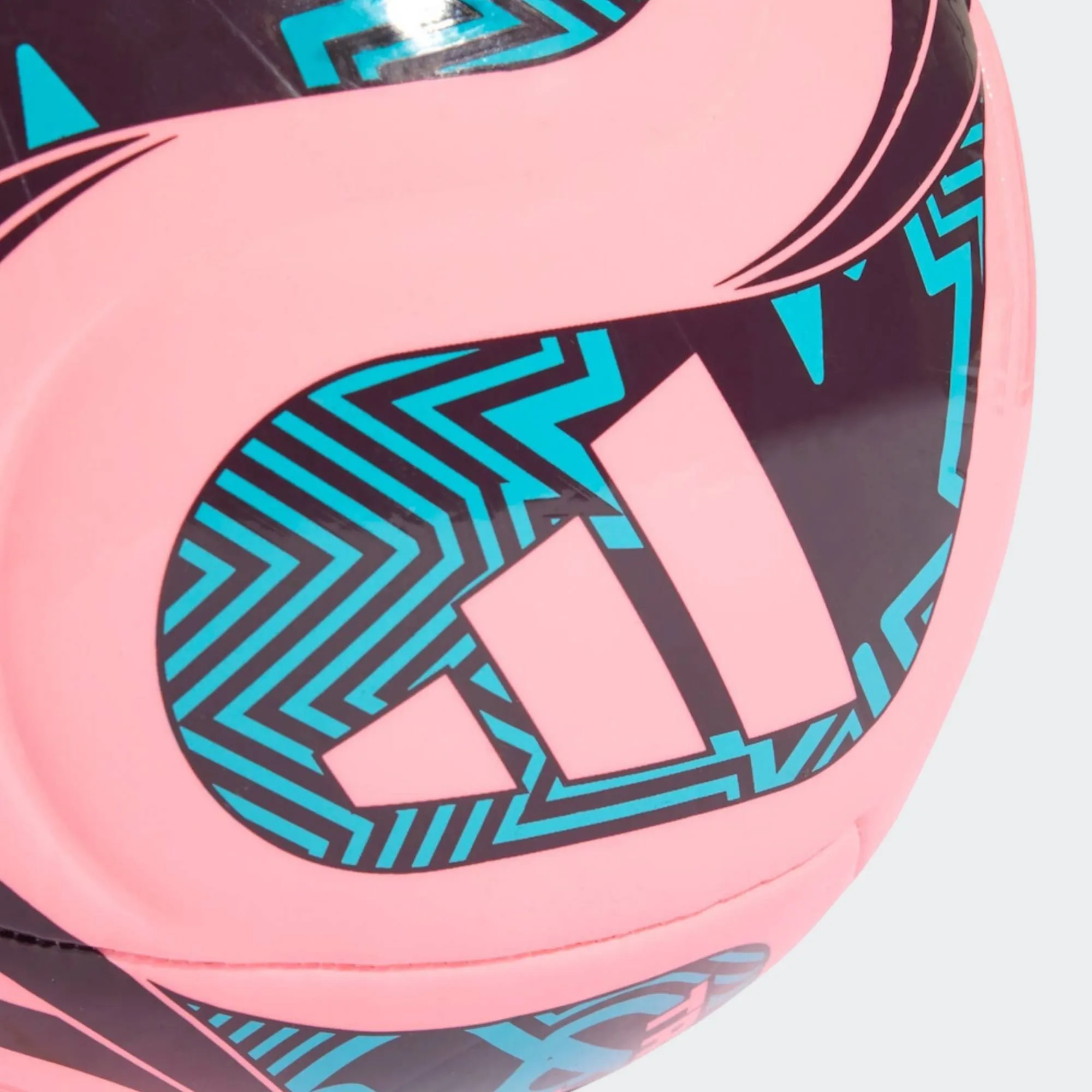 ADIDAS WORLD CUP CLUB