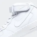 NIKE AIR FORCE 1 '07 MID