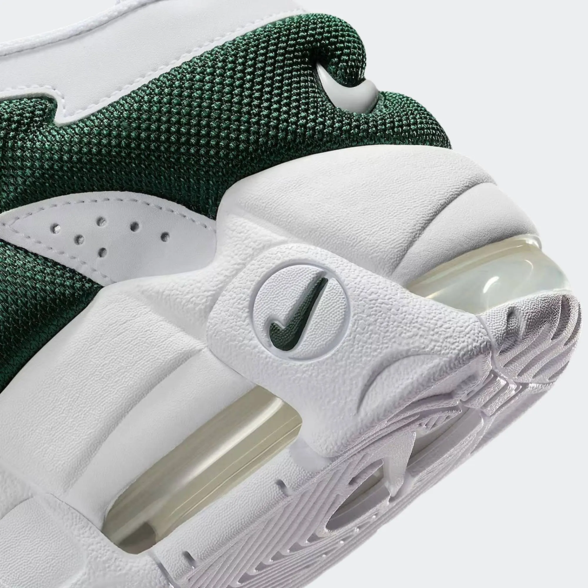 NIKE AIR MORE UPTEMPO LOW
