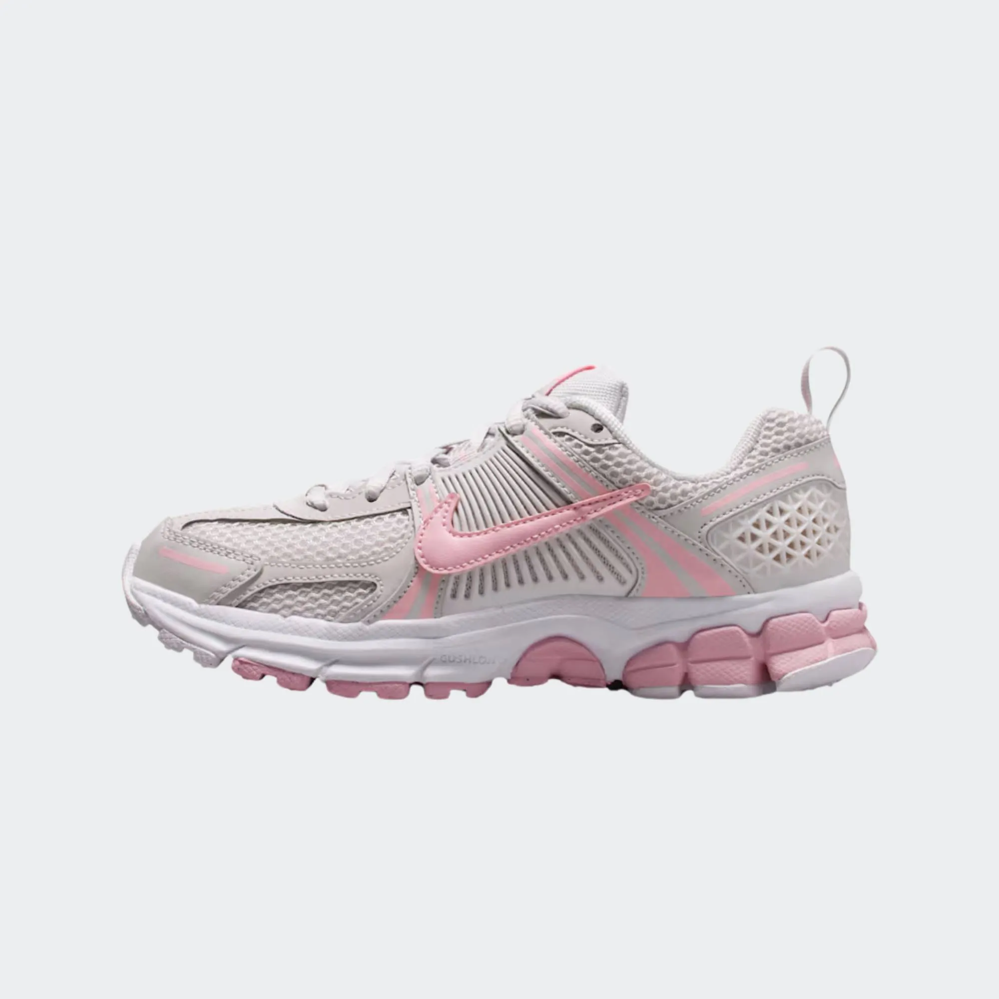 NIKE VOMERO 5