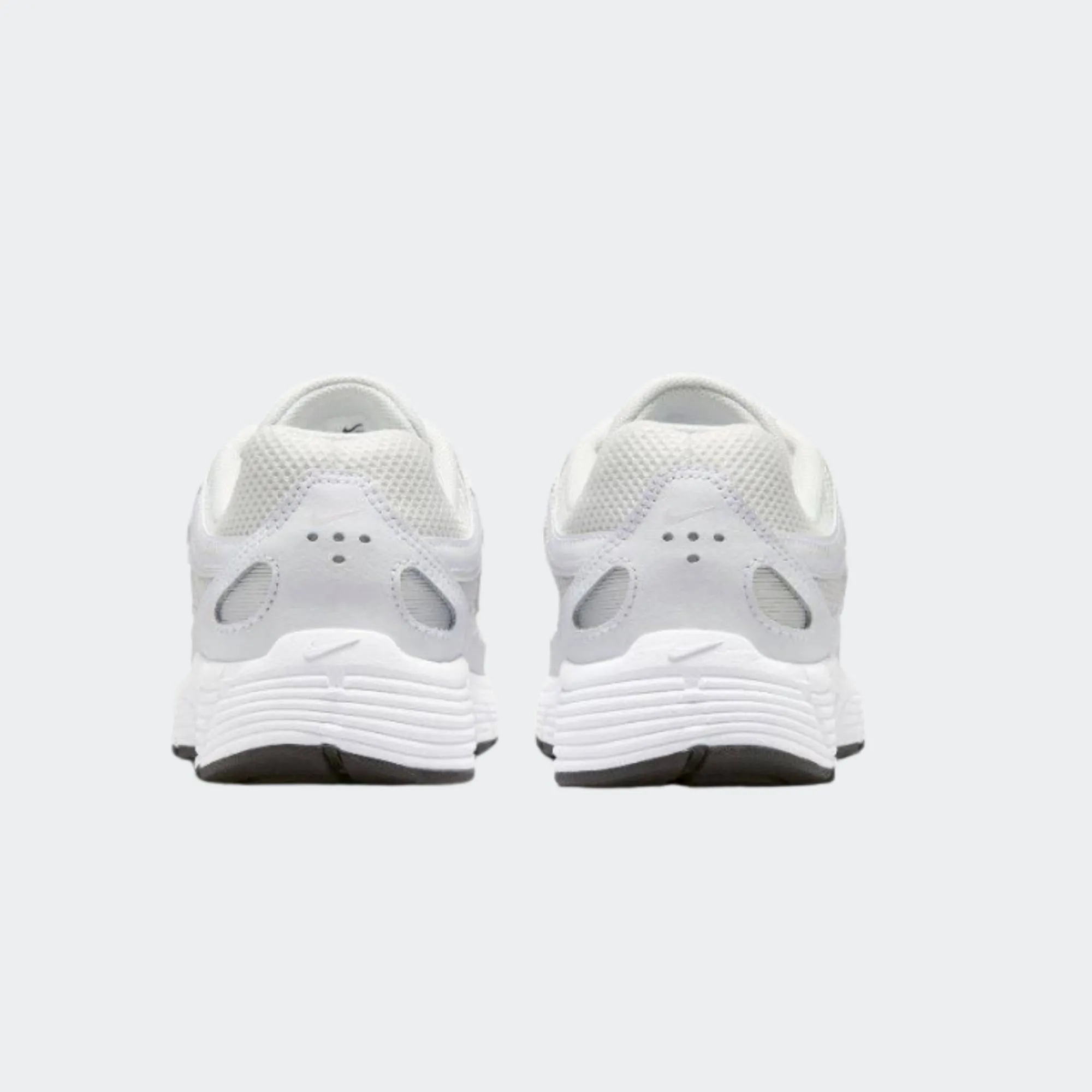 NIKE P-6000 BG