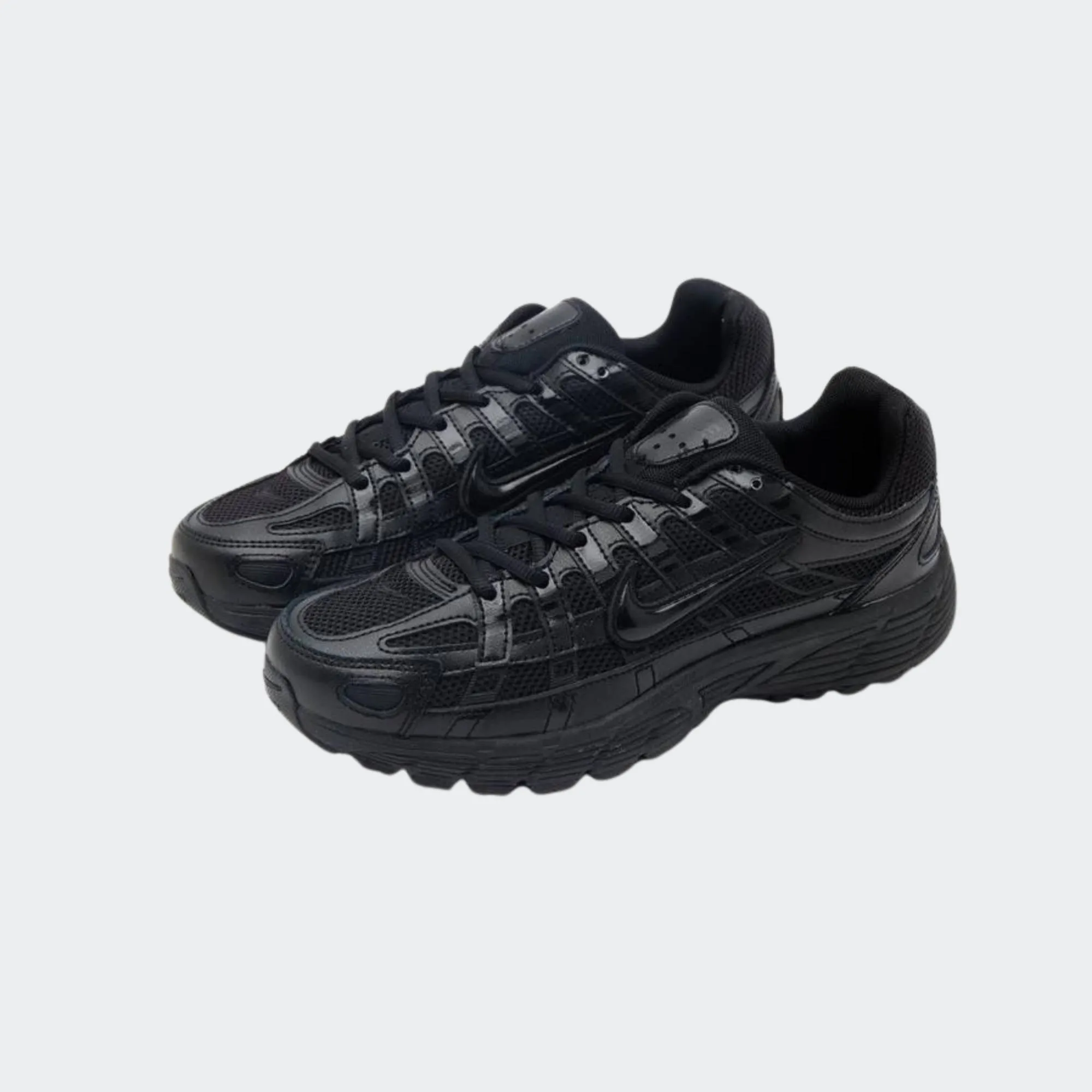 NIKE P-6000