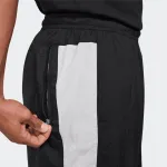 NIKE AIR WOVEN TRACK PANT