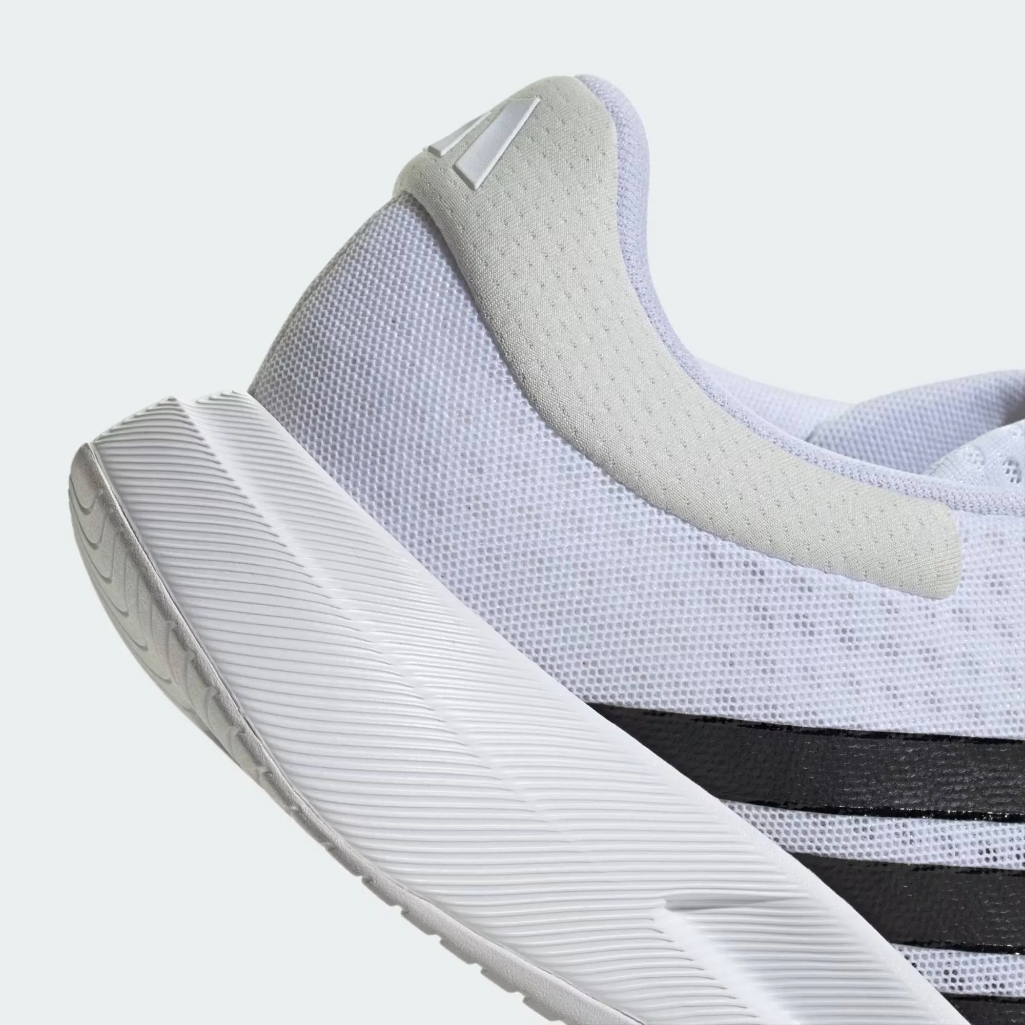 ADIDAS TREADMOVE
