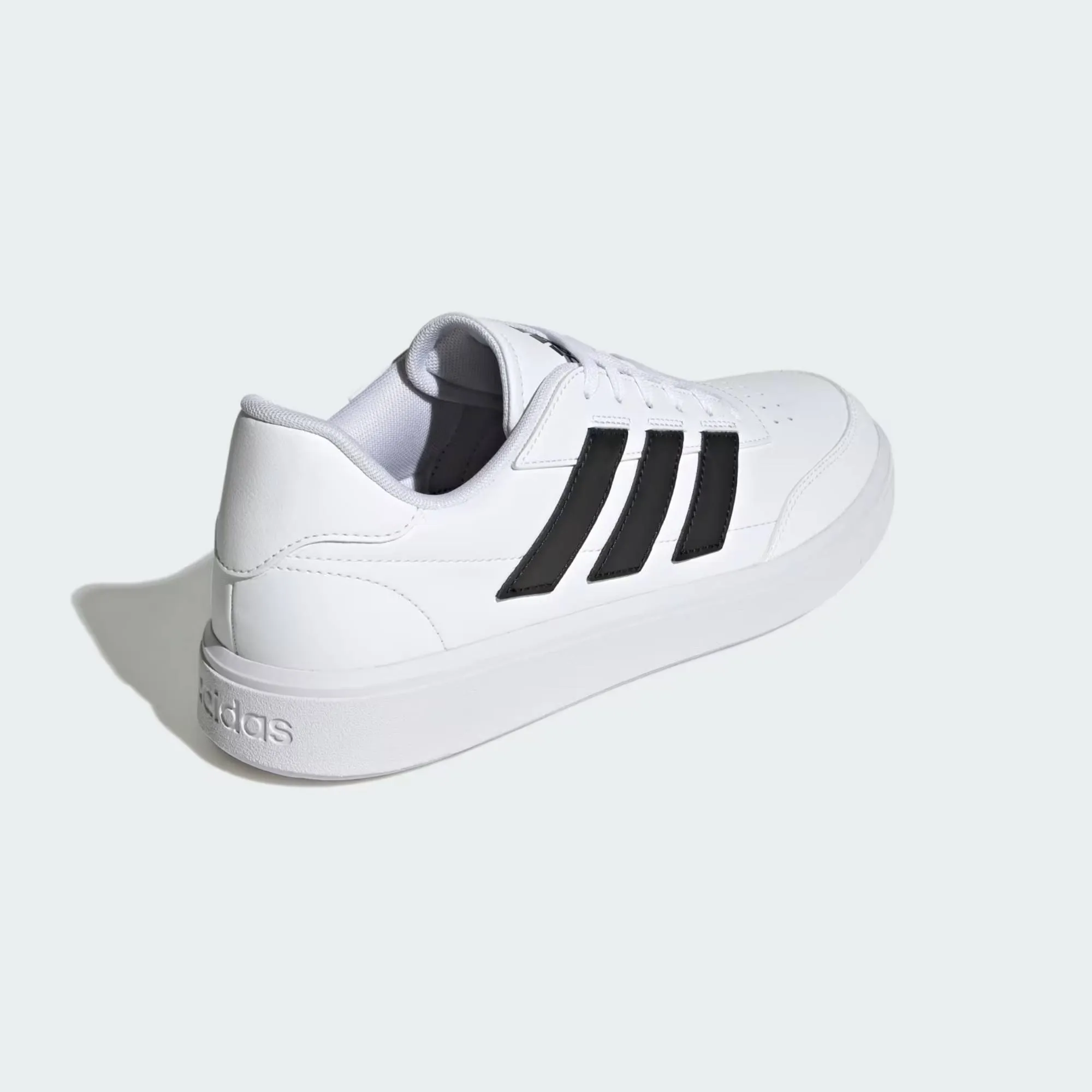 ADIDAS COURTBLOCK