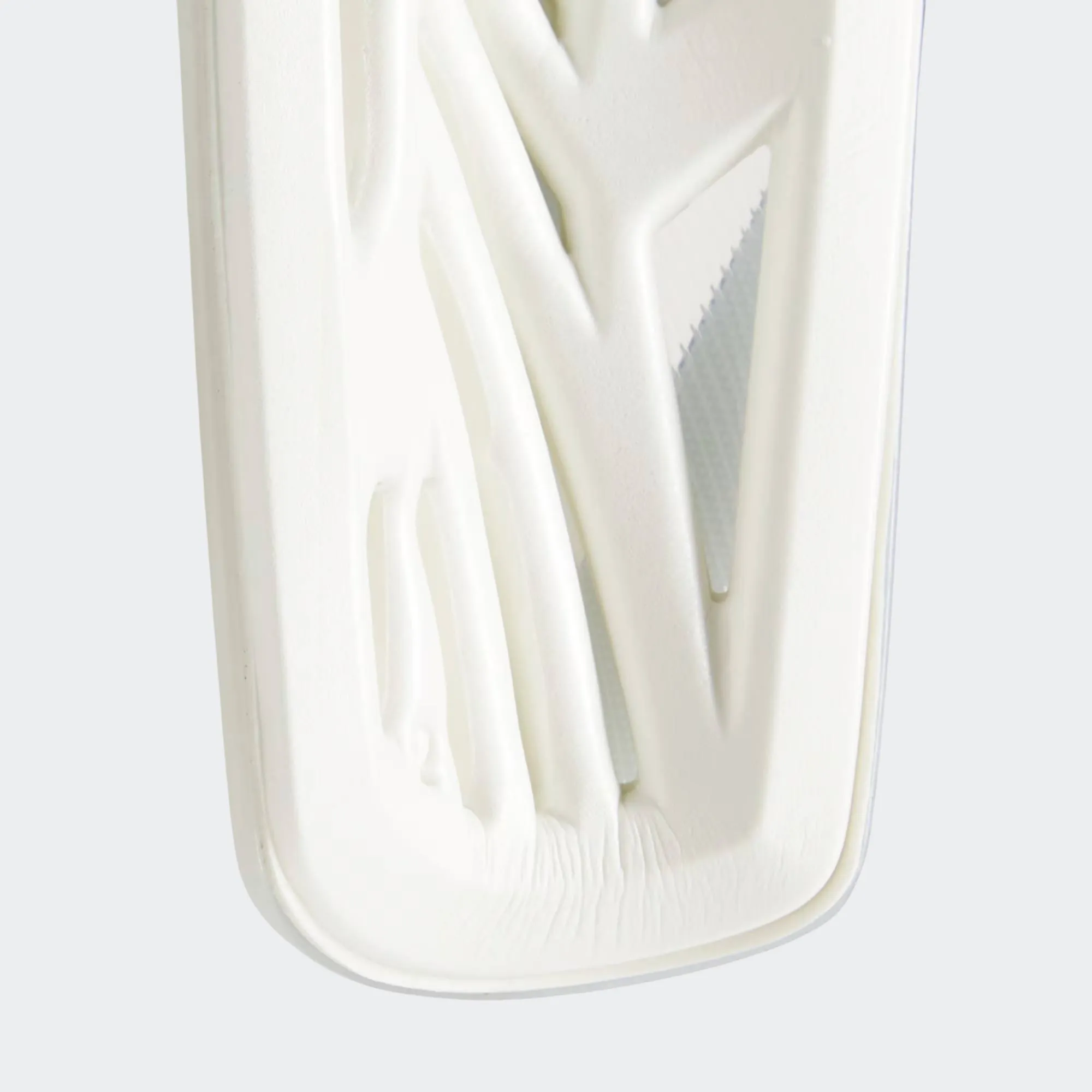 ADIDAS TIRO SHINGUARD