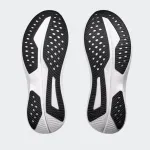 HOKA MACH 6