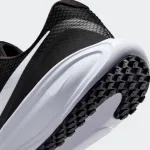 NIKE WOMENS REVOLUTION 8
