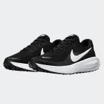 NIKE REVOLUTION 8