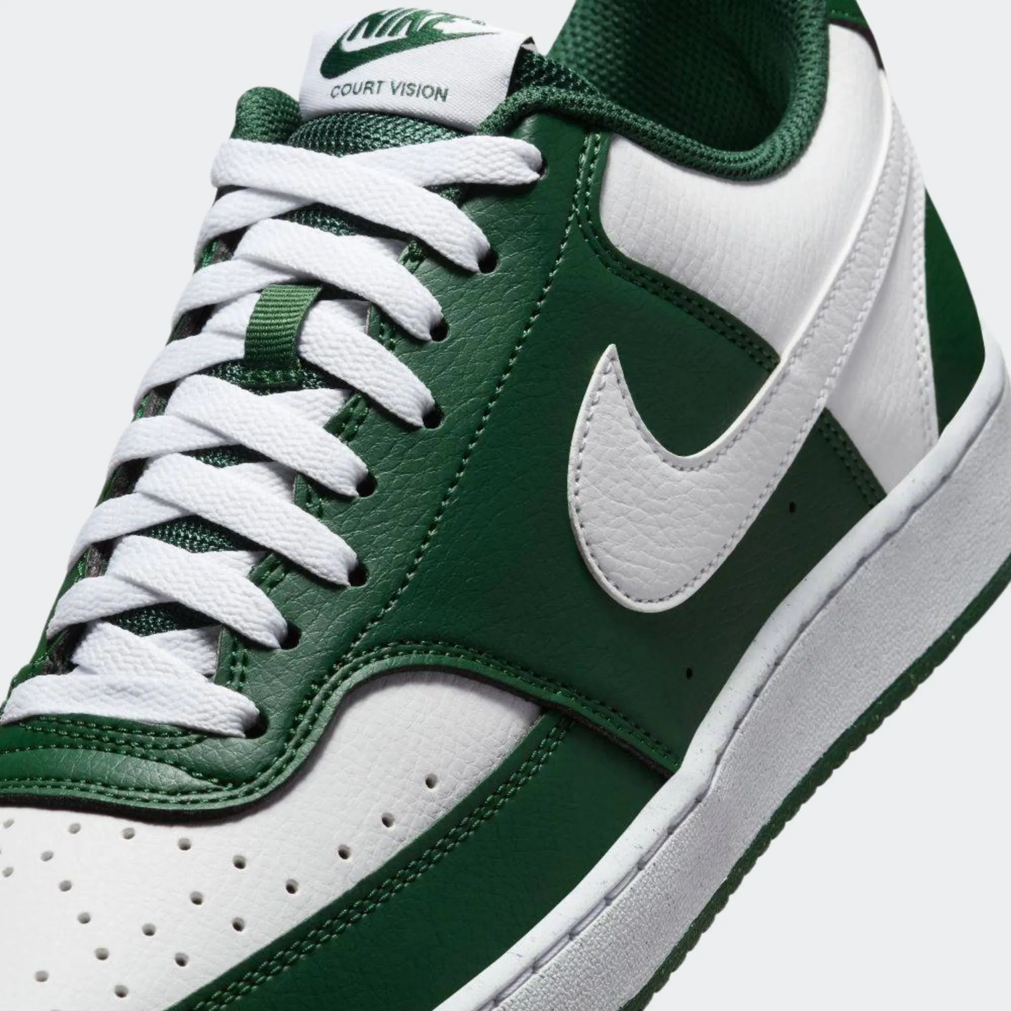 NIKE COURT VISION LOW