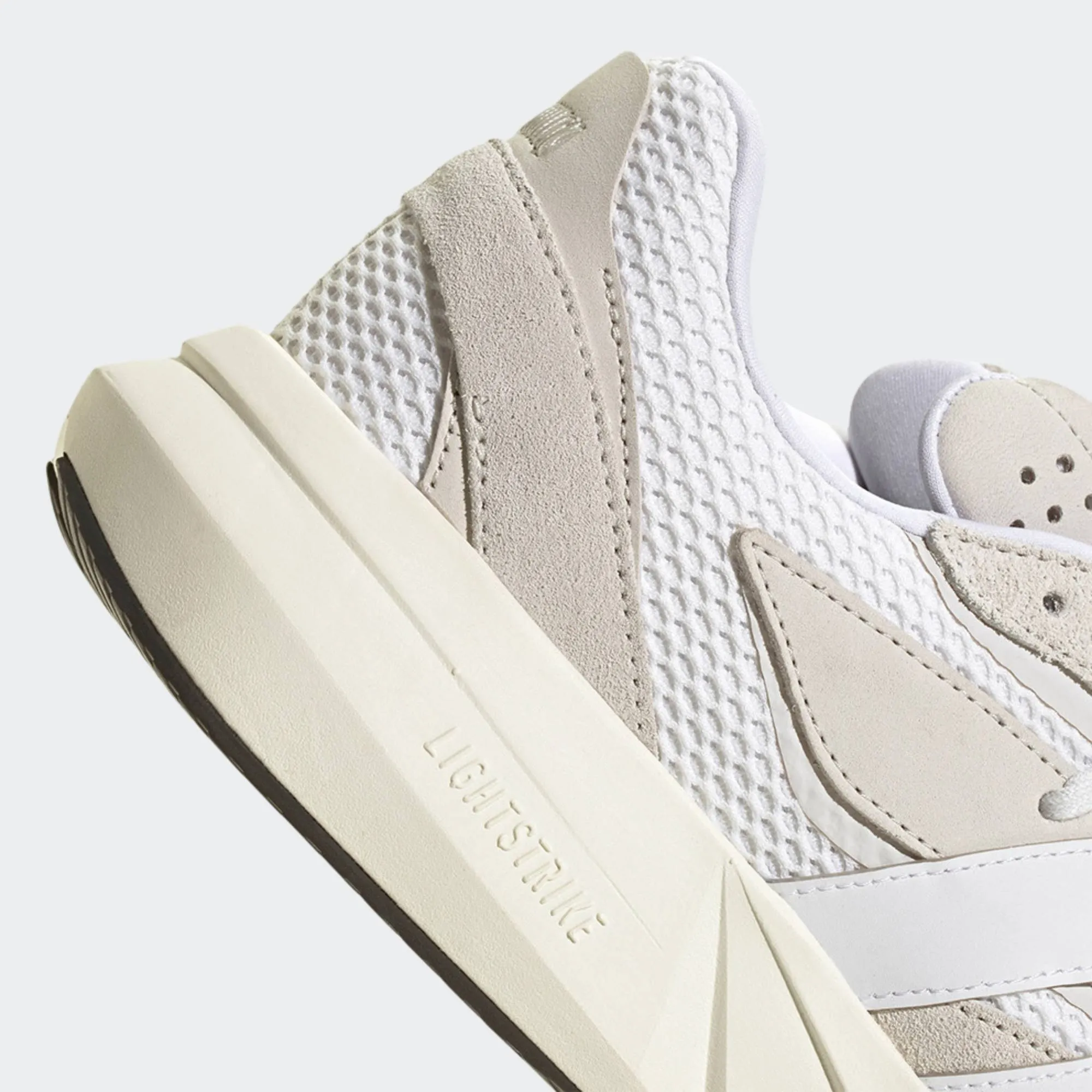 ADIDAS LIGHTBLAZE