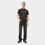 TOMMY JEANS REGULAR BADGE TEE